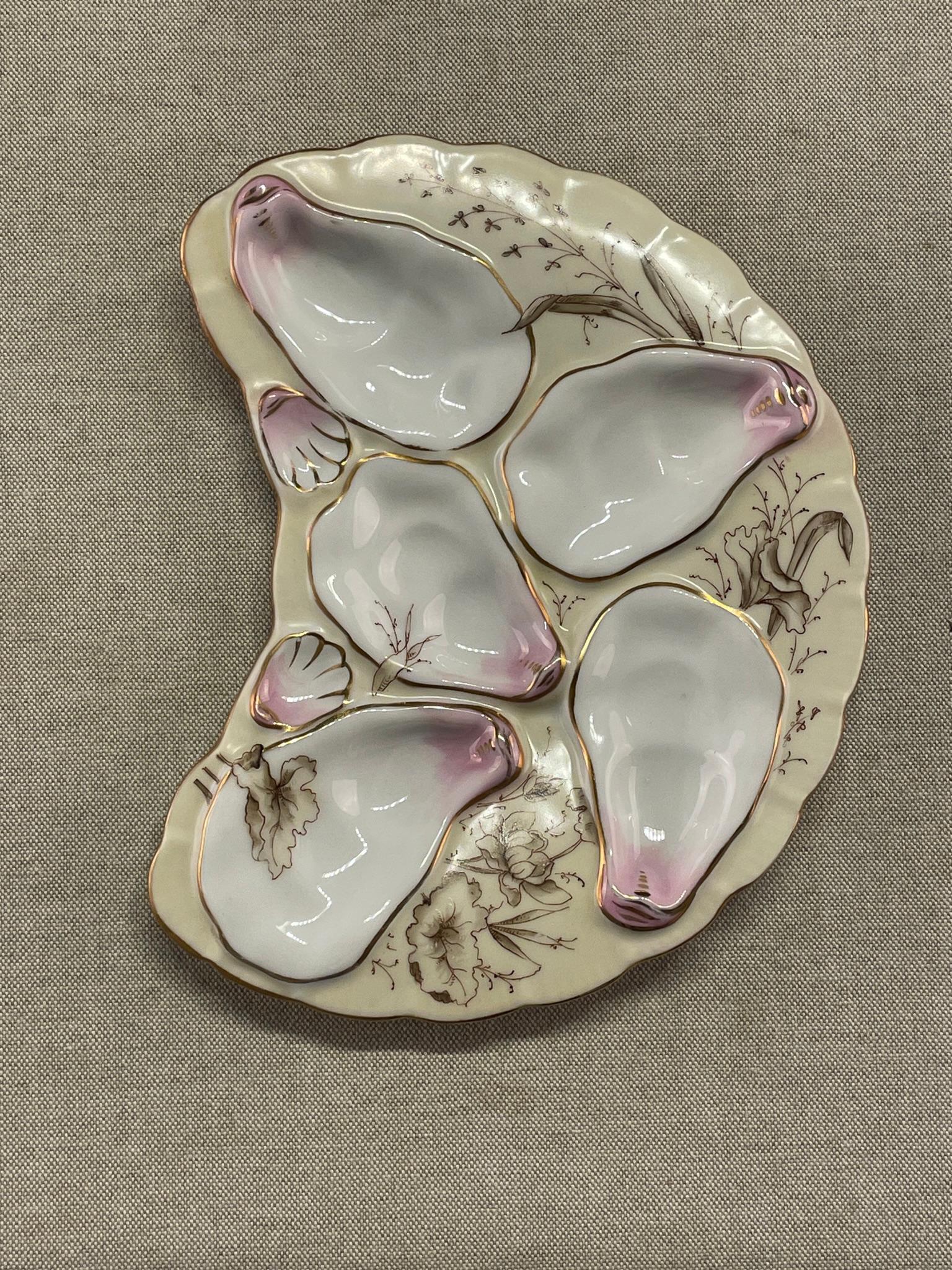 French Limoges Oyster Plates, a Pair For Sale 1