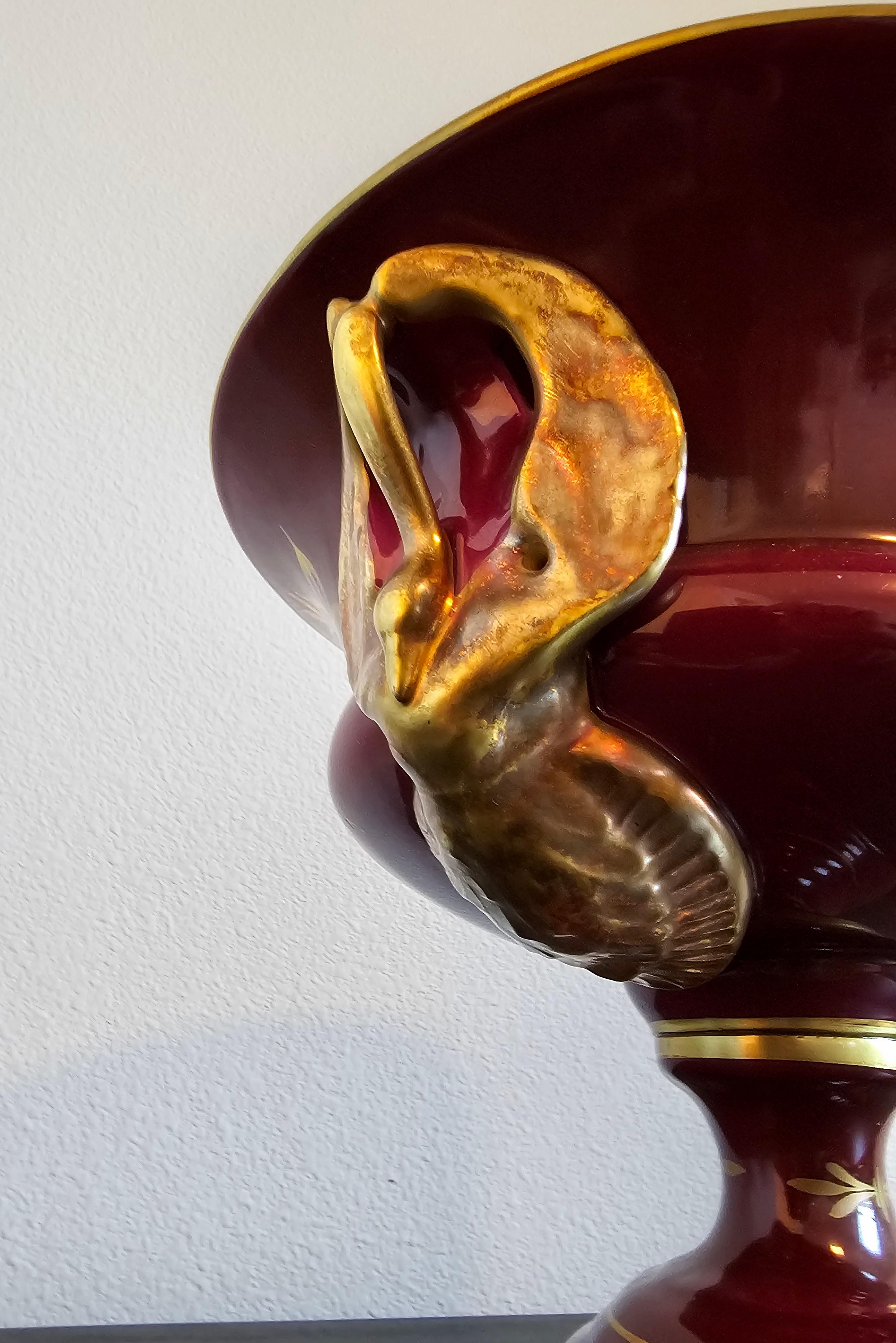 Französisch Limoges Porzellan Burgund vergoldet Swan Handle Tafelaufsatz signiert SC im Angebot 7