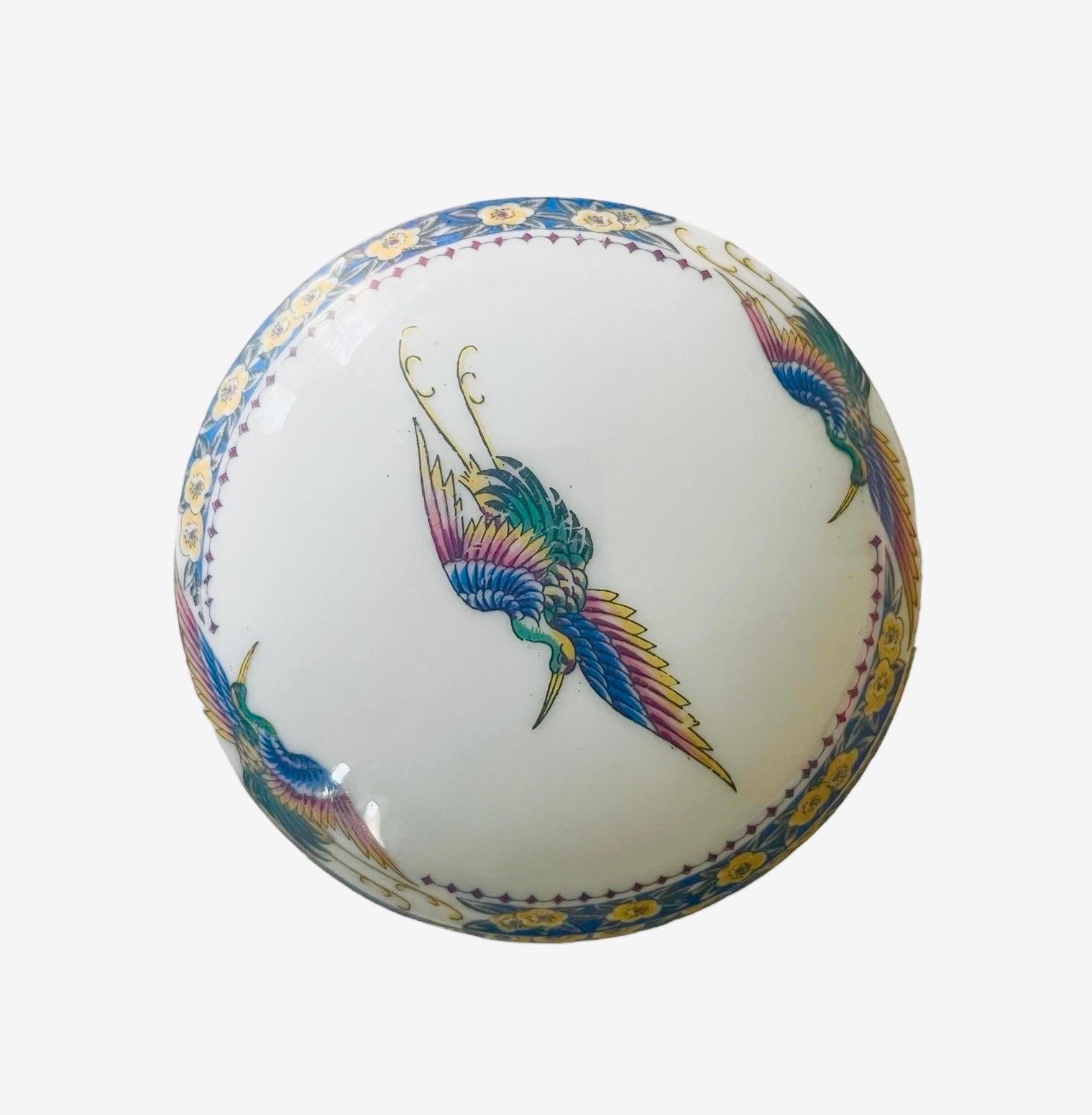 20th Century French Limoges porcelain candy box decorated with colorful peacocks - France For Sale