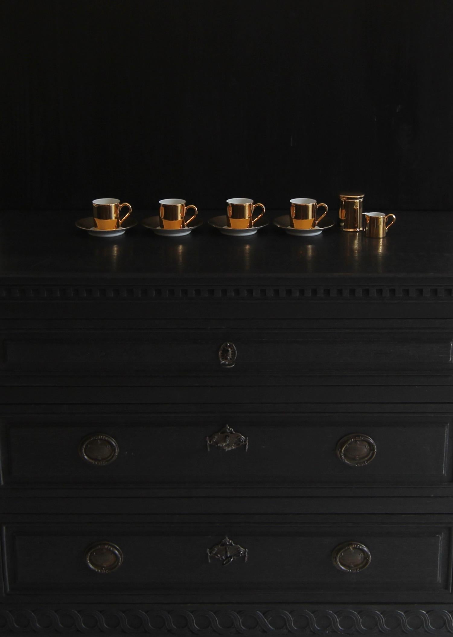 Beautiful golden porcelain de paris mocha set / espresso set from Limoges. Series 