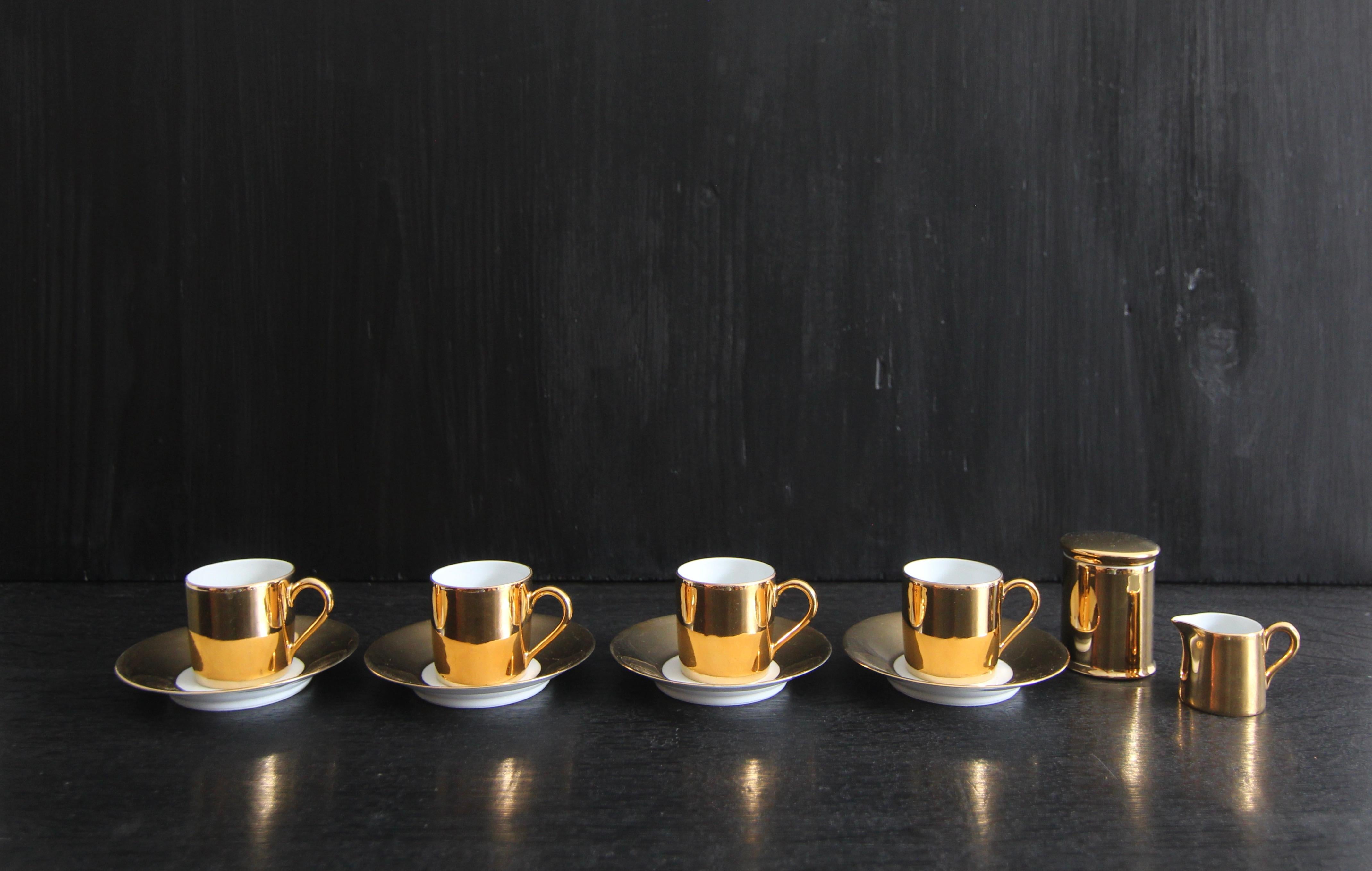 French Limoges Porcelain de Paris Apilco Platin Golden Mocha or Espresso Set In Good Condition In Dusseldorf, DE