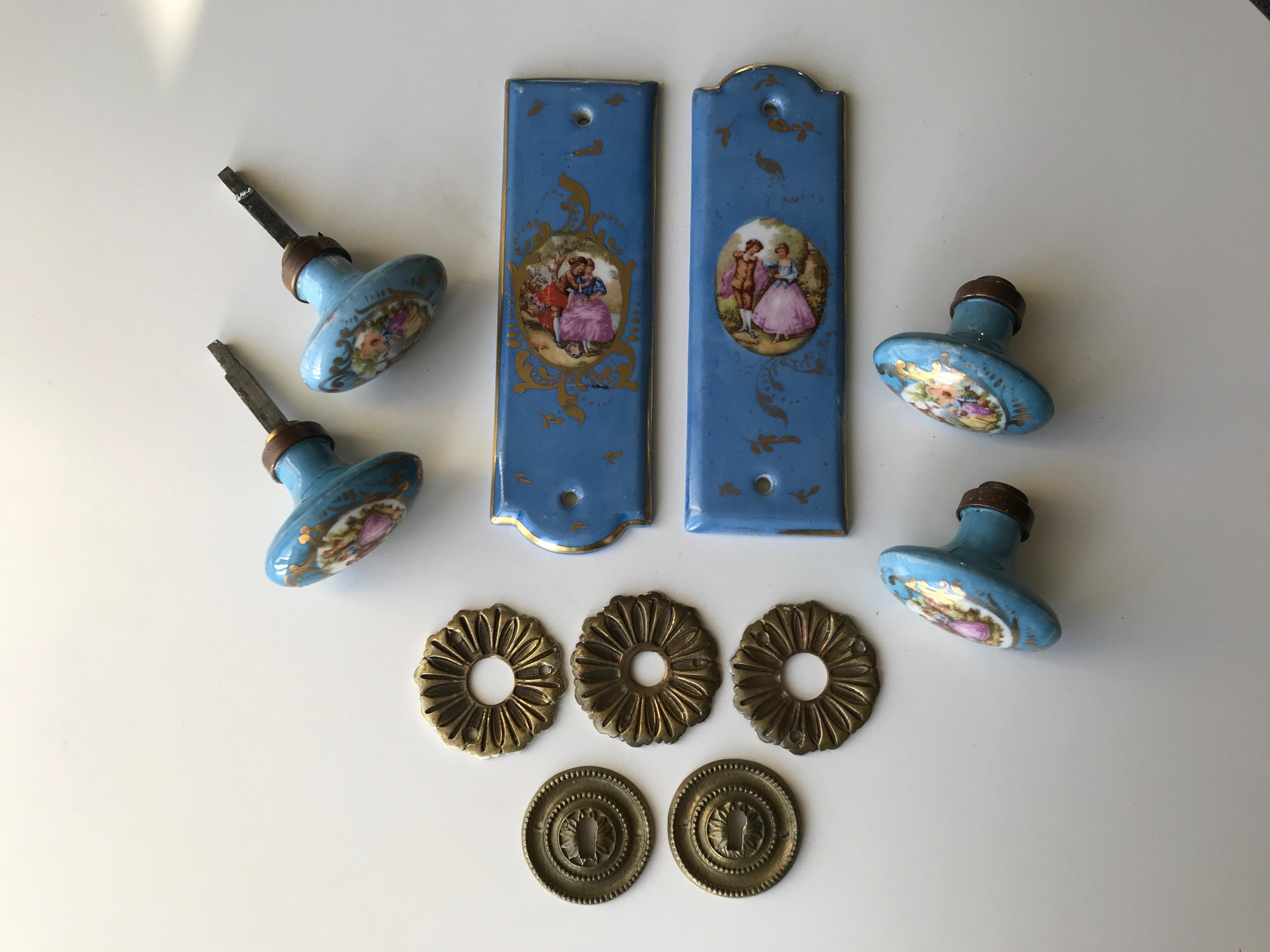 Antique French Limoges porcelain door knob. Pair of door knobs or could be used as decorative handles on a cupboard or drawer. Notice that the set is not complete referring to images.