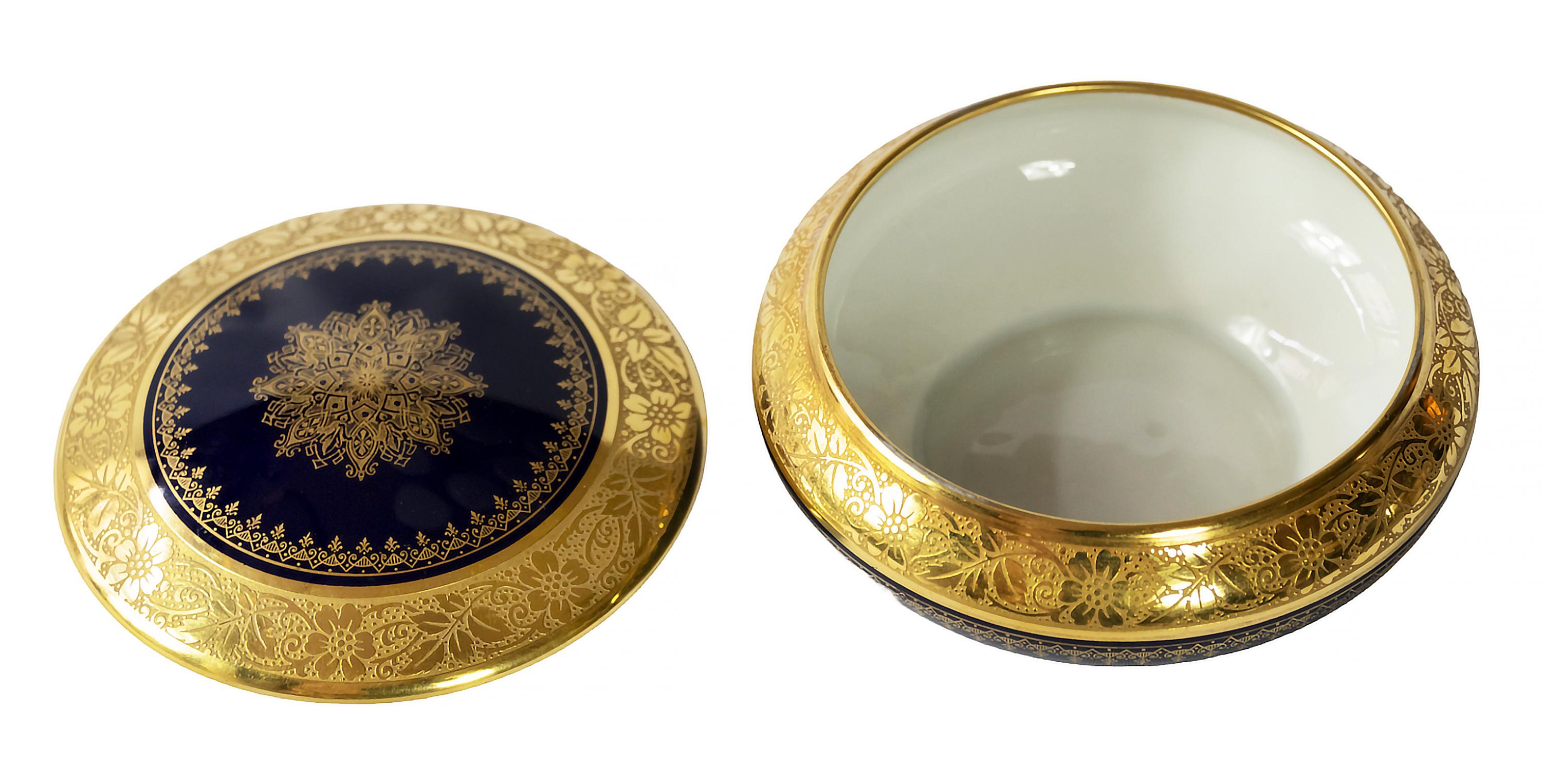 Mid-Century Modern French Limoges Porcelain Jewelry Box with Rich Gold Decor For Sale