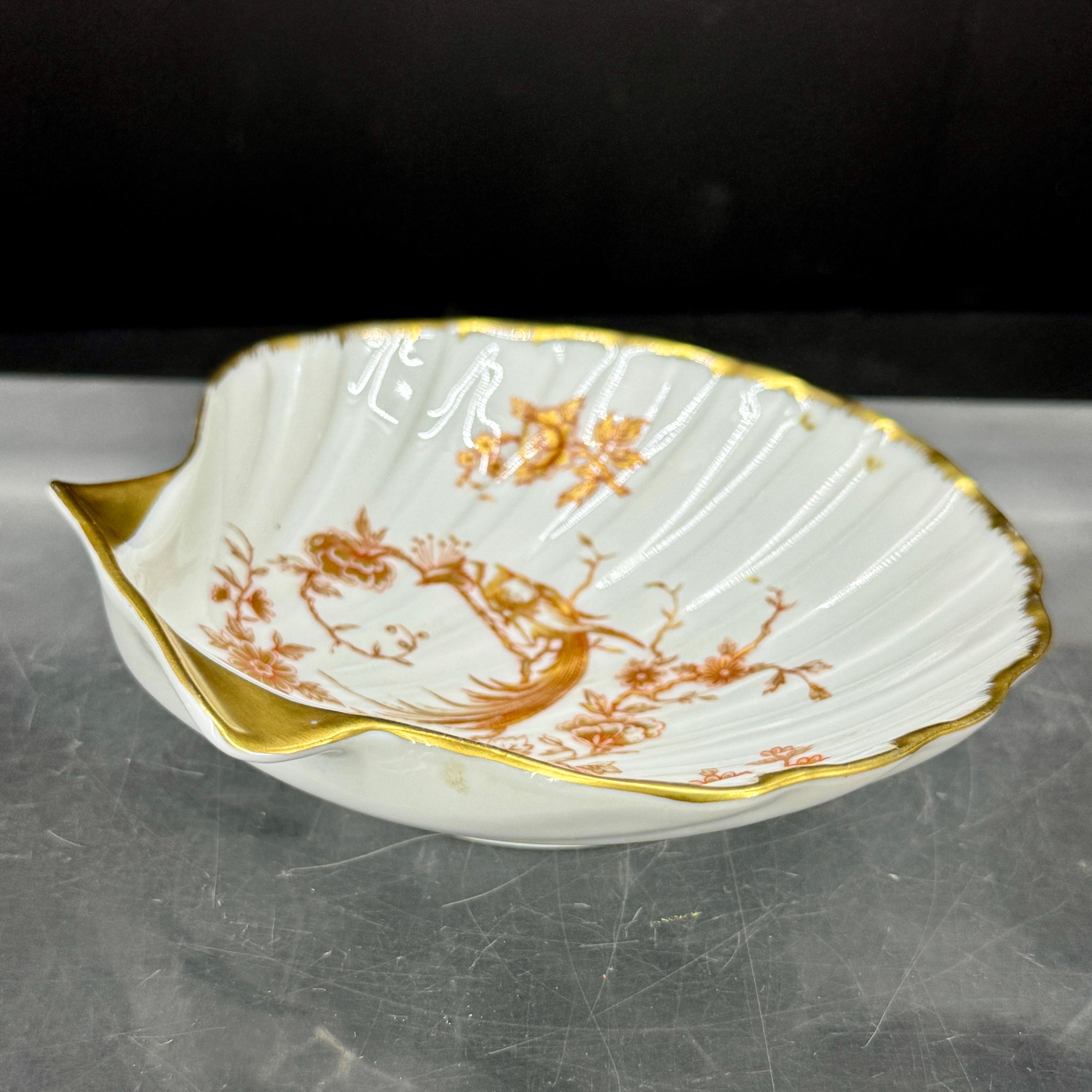 French Limoges Porcelain Shell Gilt Trinket Jewelry Dish Tray For Sale 5