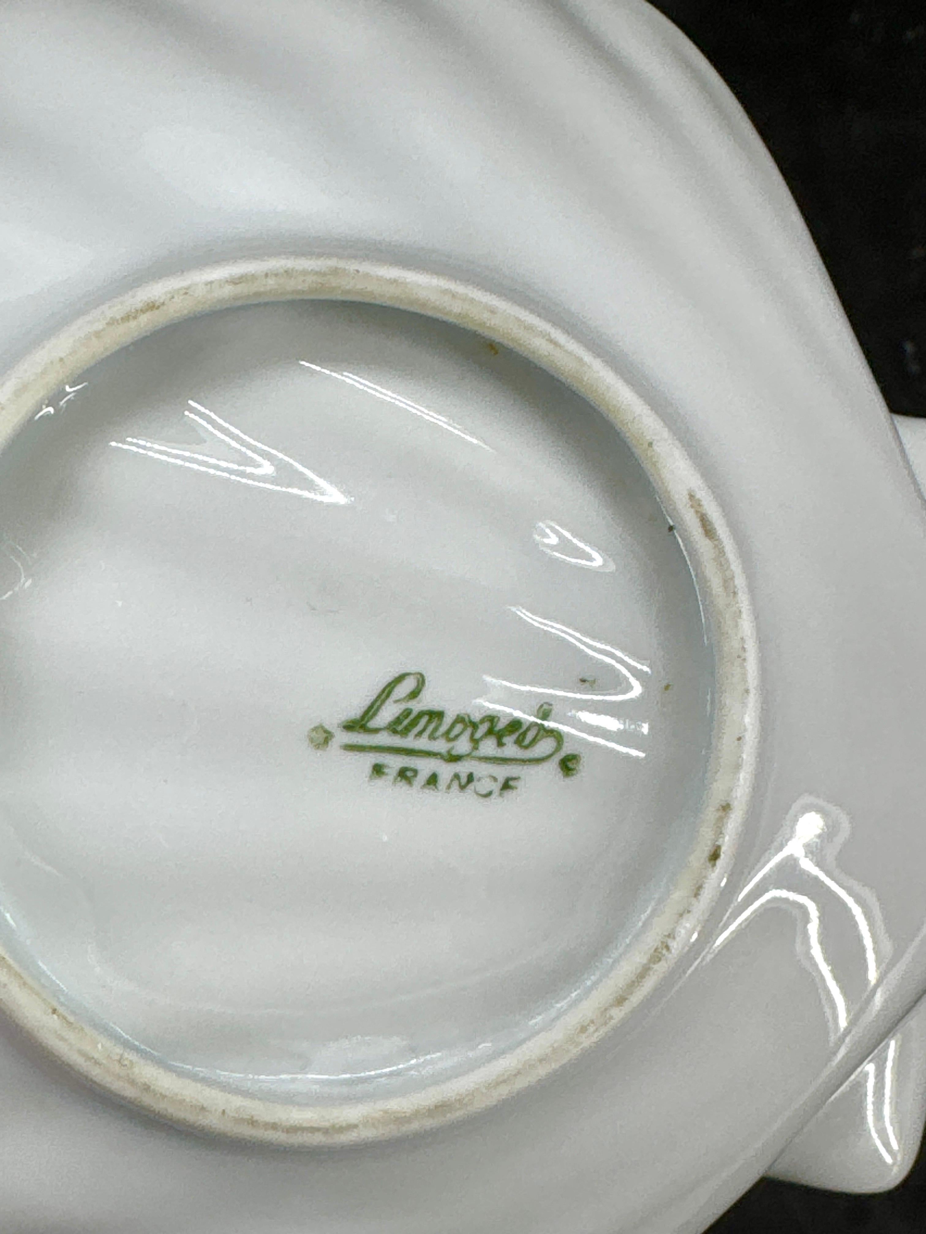 French Limoges Porcelain Shell Gilt Trinket Jewelry Dish Tray For Sale 8