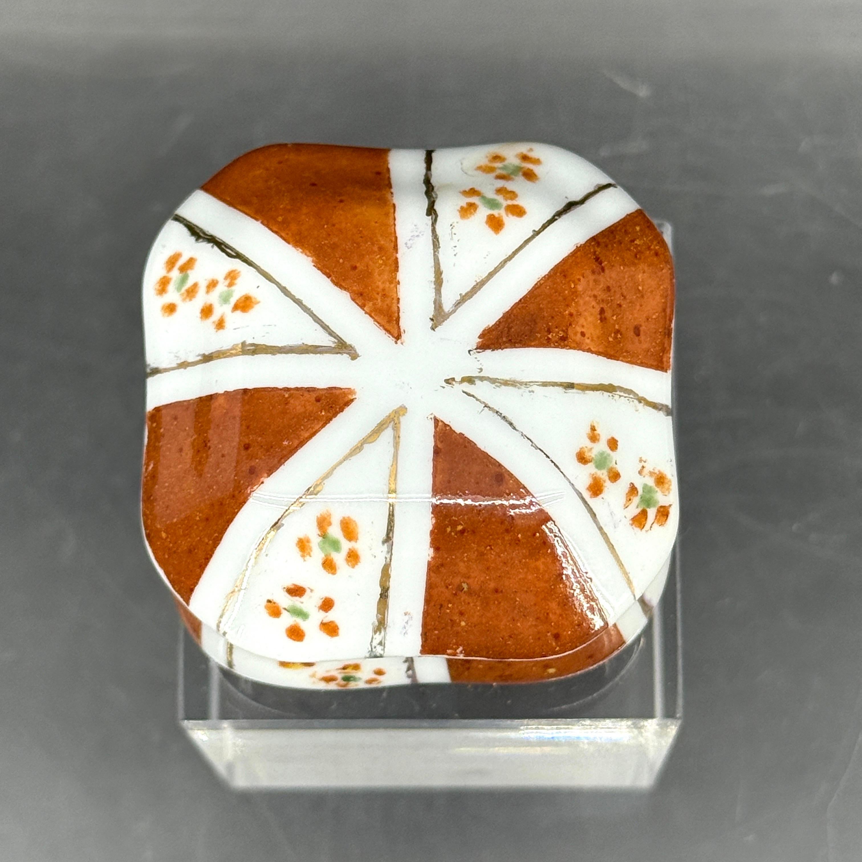 Hand-Crafted French Limoges Small Hand Painted Floral Trinket Box For Sale