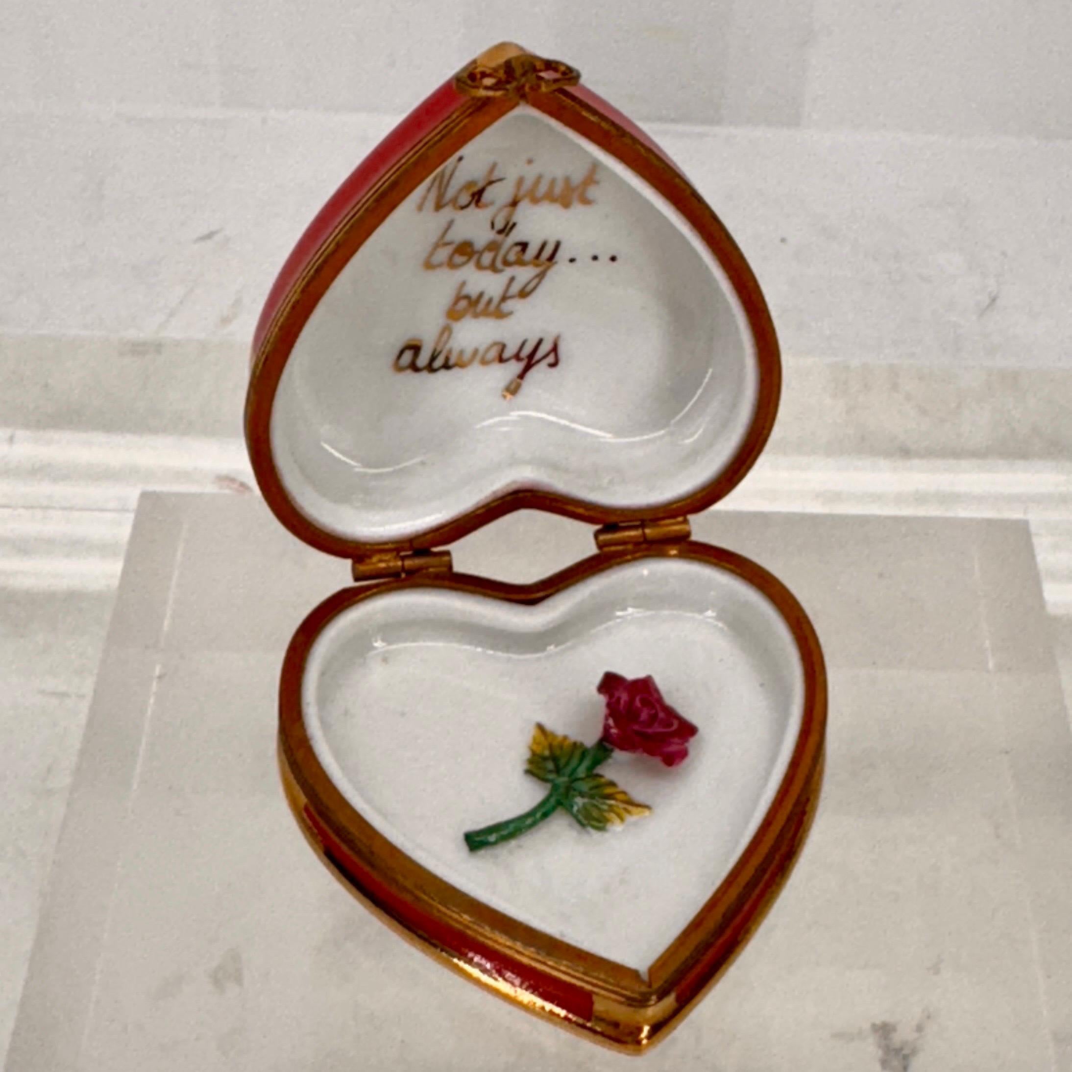 French Limoges Small Trinket Red Gold Heart Box For Sale 5