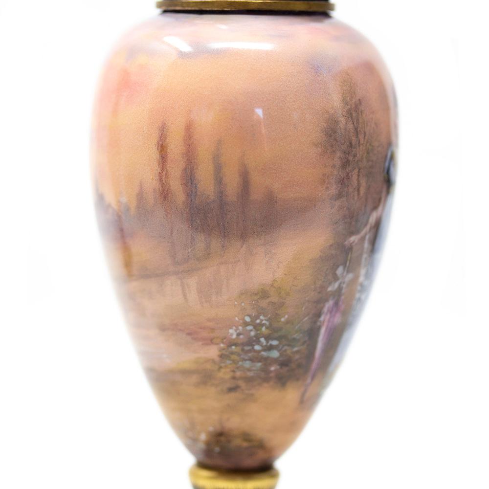 Französische Vasen im Limoges-Stil, Paar im Angebot 2