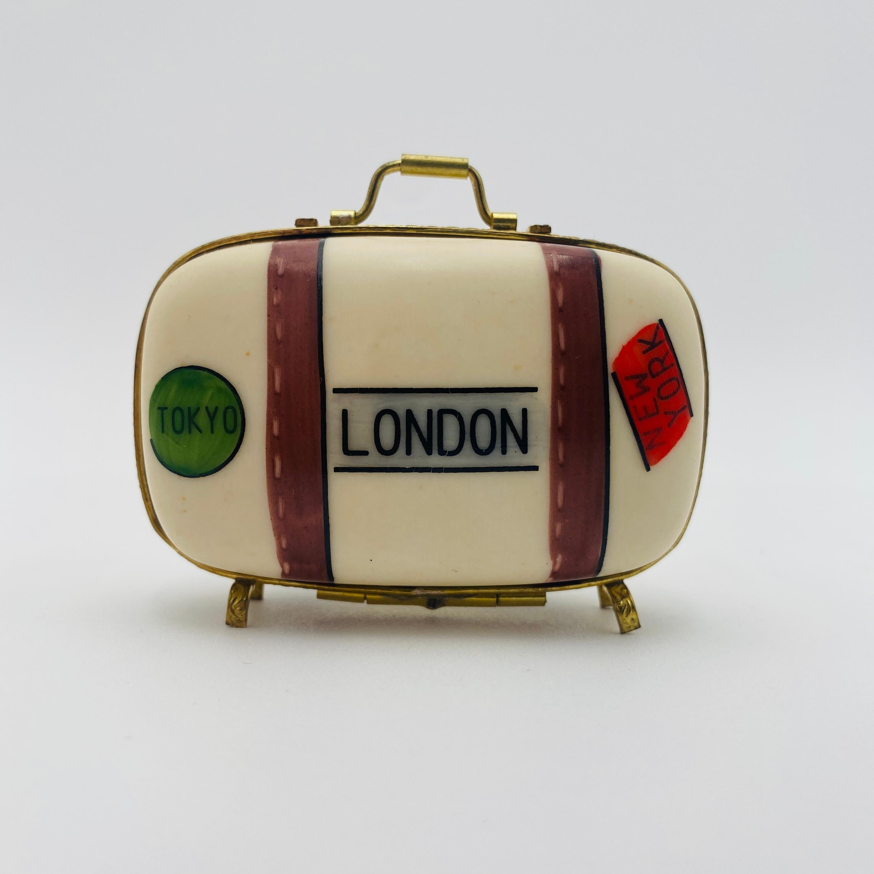 Boîte de voyage Trinket de Limoges Paris Londres New York Bon état à San Juan Capistrano, CA
