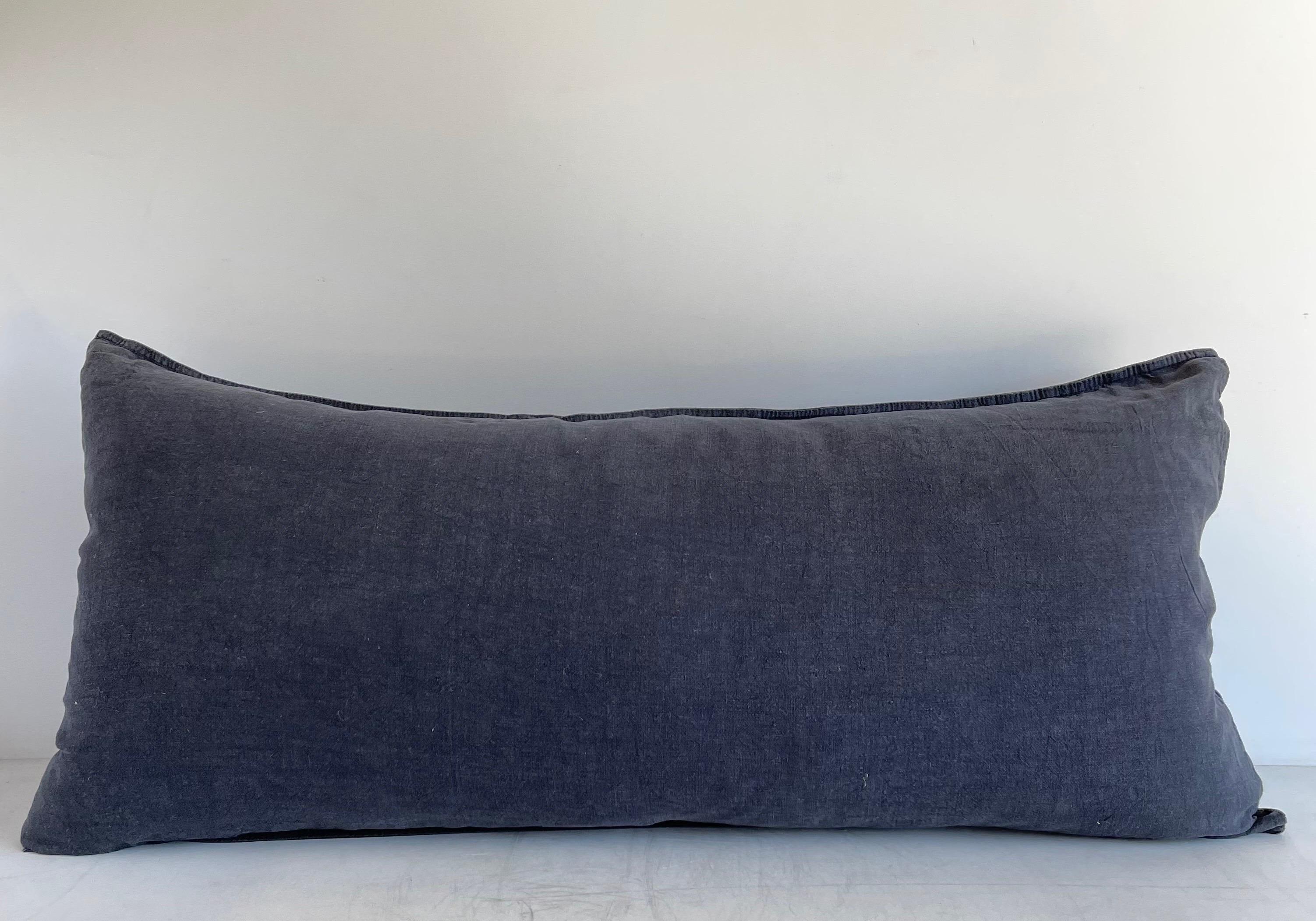 Beautiful French stone wash linen in black. Button closure, machine washable, tumble dry low.
Size: 16” x 32”
Pillow insert is not included, if you need one please let us know we will be able to add it into the listing as a customization.
