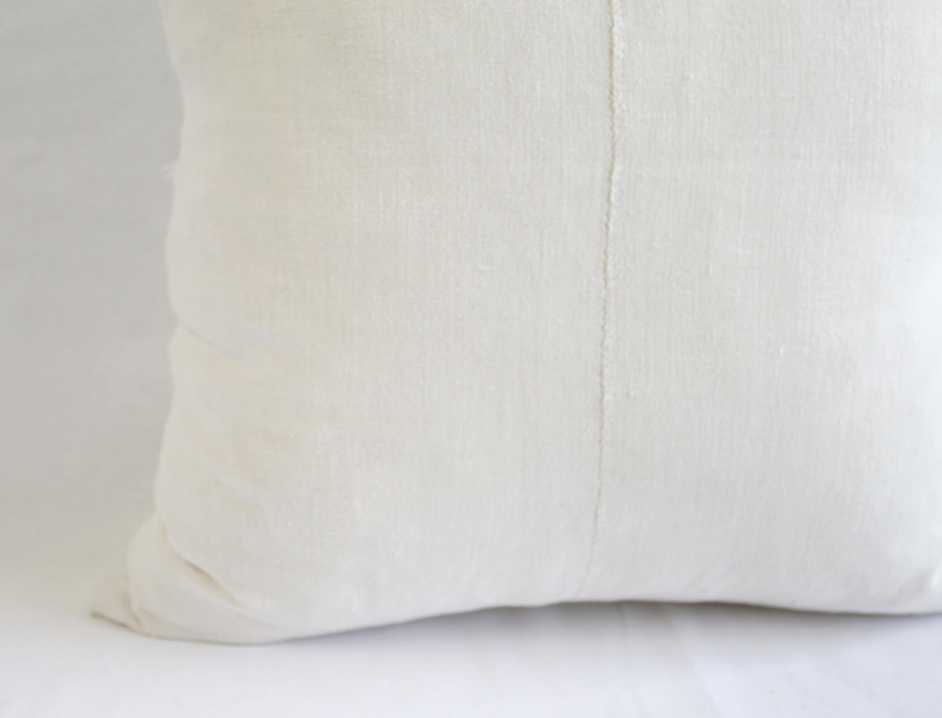 French Linen Pillow in Off White with Fray Details 7