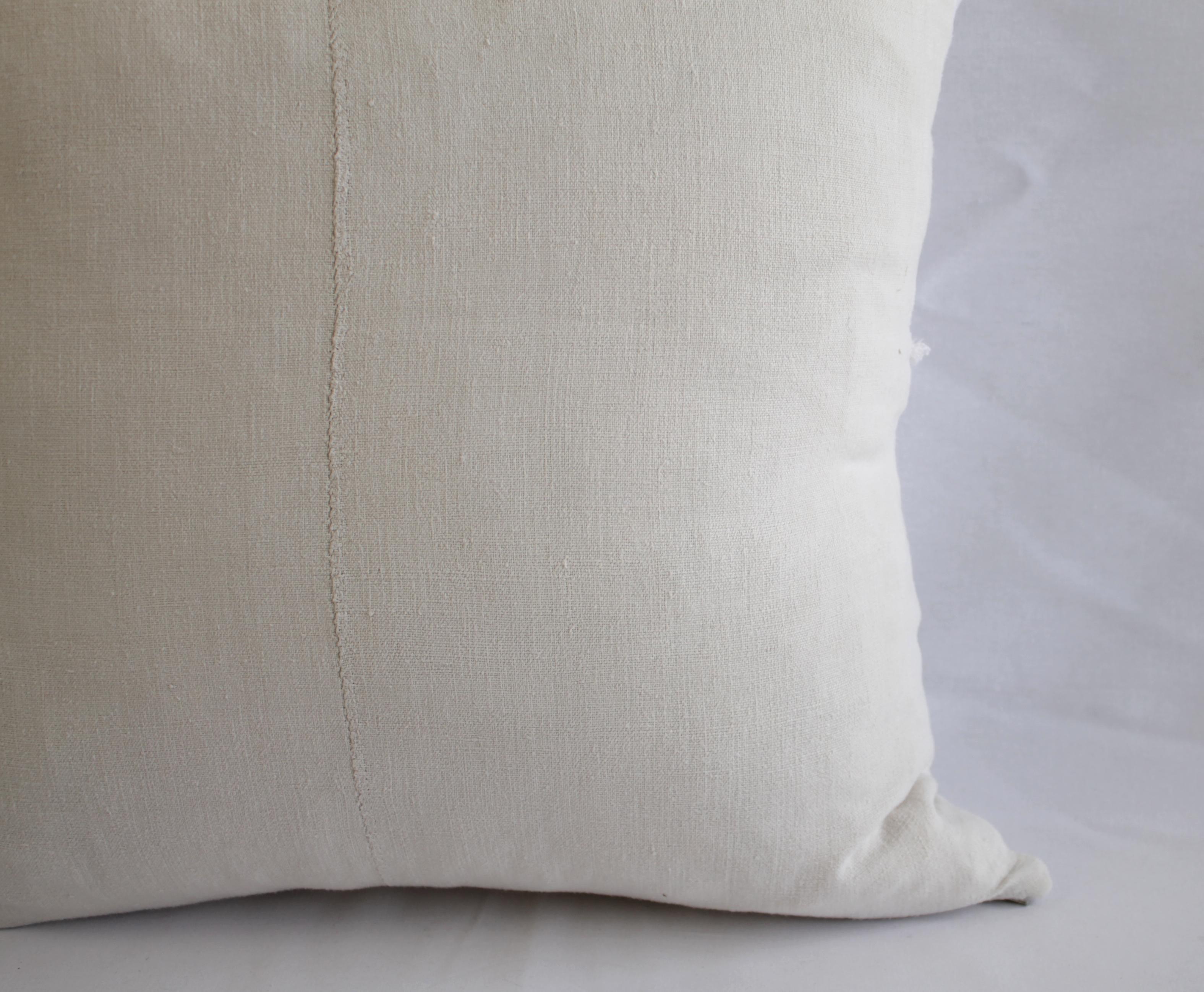French Linen Pillow in Off White with Fray Details 8