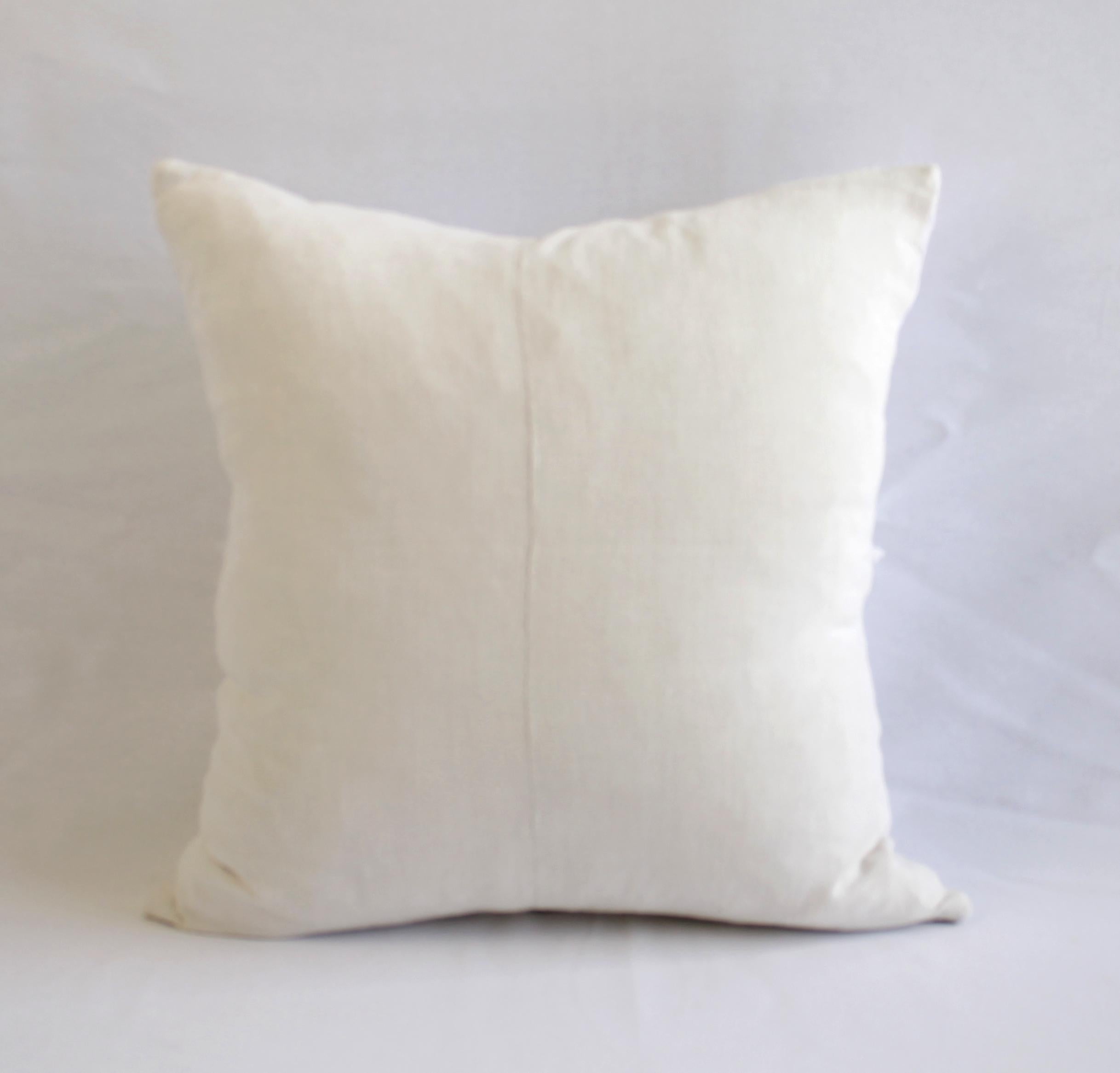 French Linen Pillow in Off White with Fray Details 3