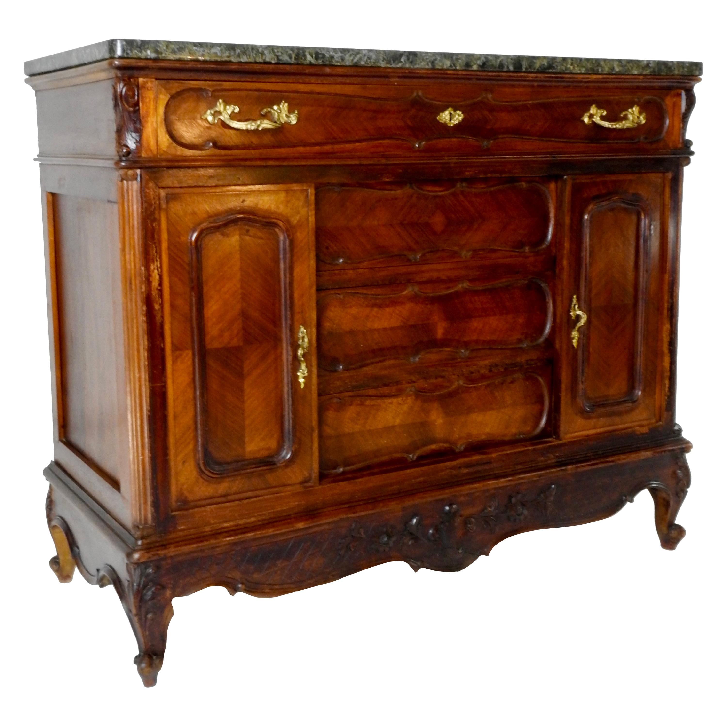 19th Century Country French Linen Press For Sale at 1stdibs