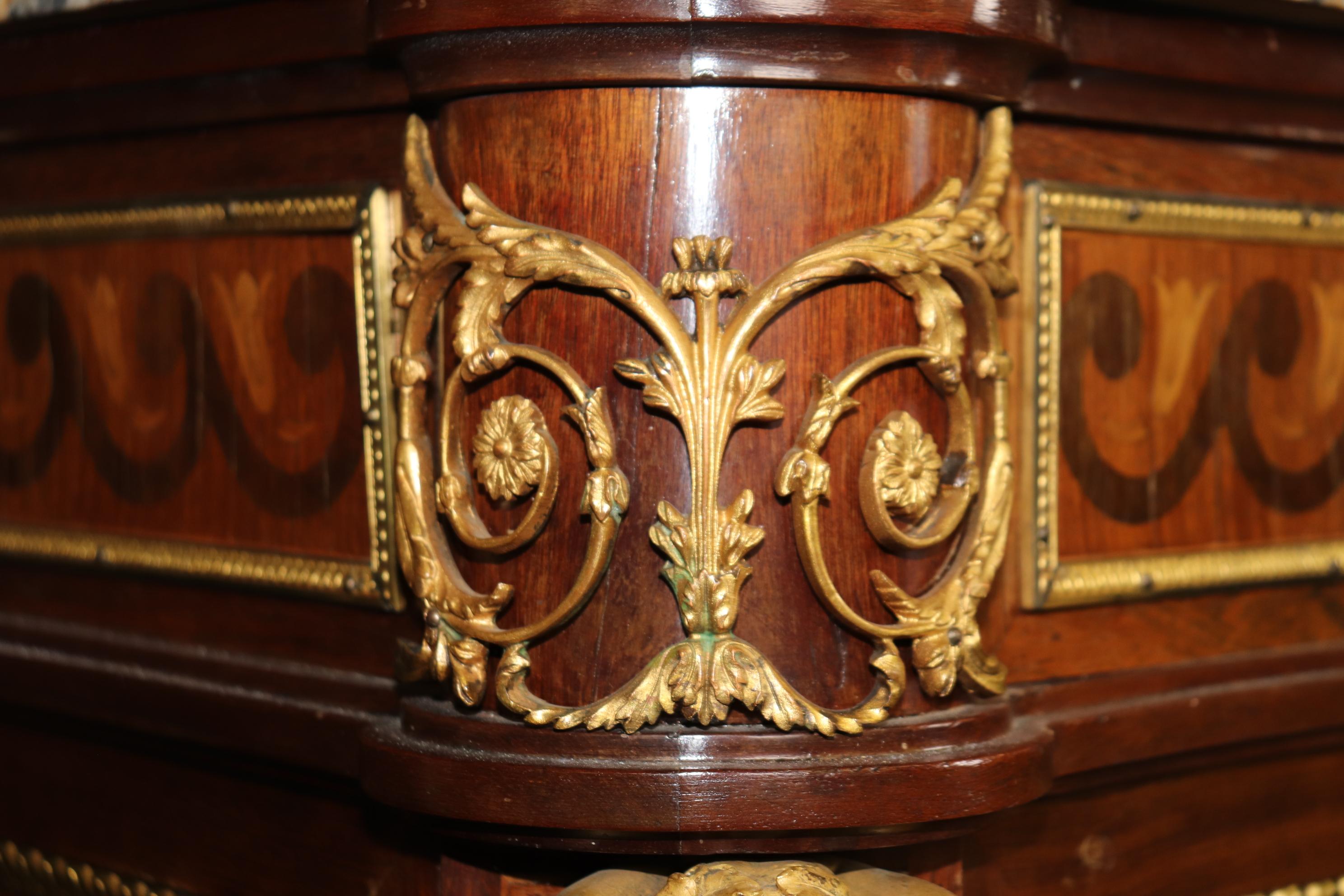 French Linke Quality Antique Mahogany Commode with Dore' Bronze Putti Mounts  For Sale 10