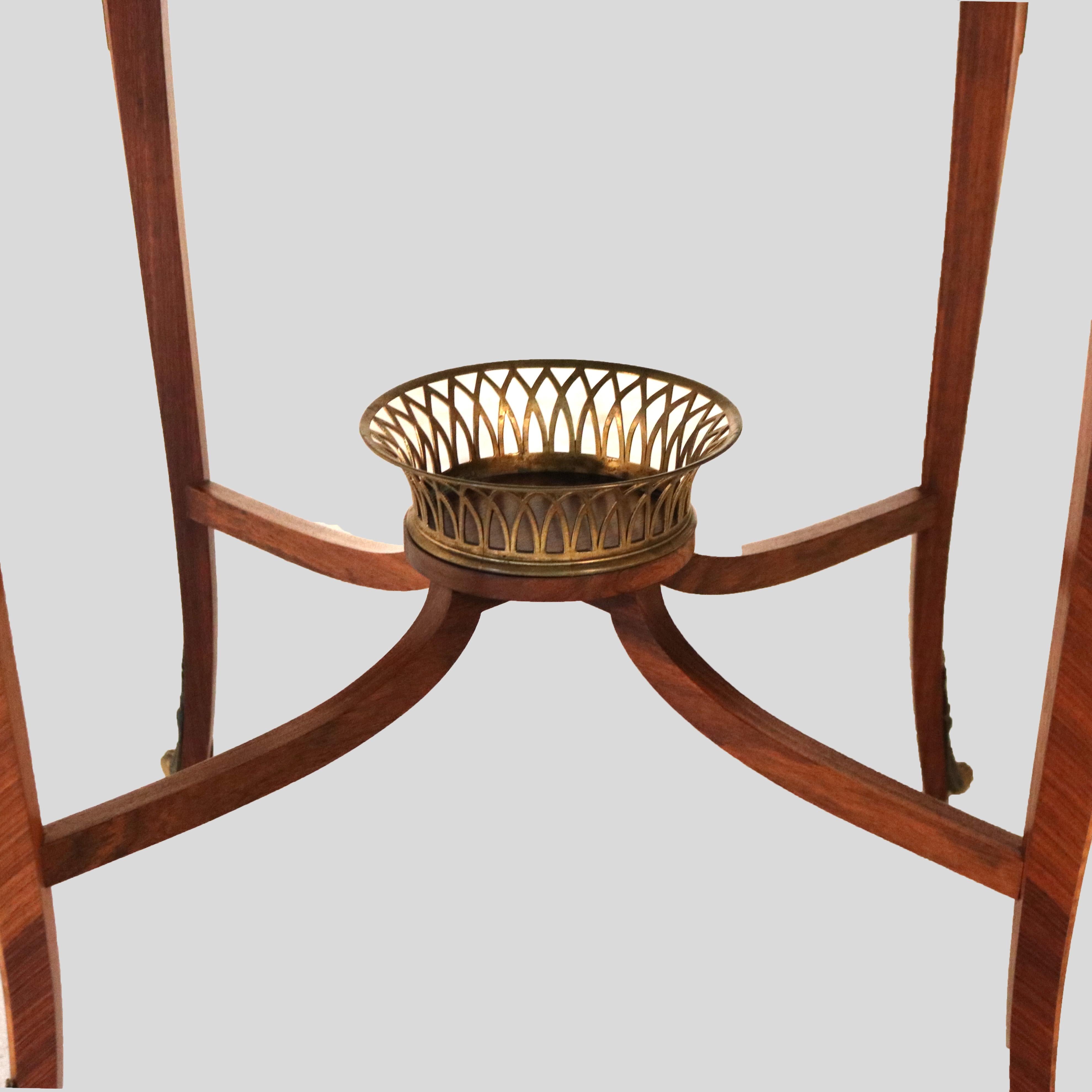 Francois Linke inspirierter Kreuzband-Mitteltisch aus Seidenholz, Palisanderholz und Goldbronze (Gegossen) im Angebot