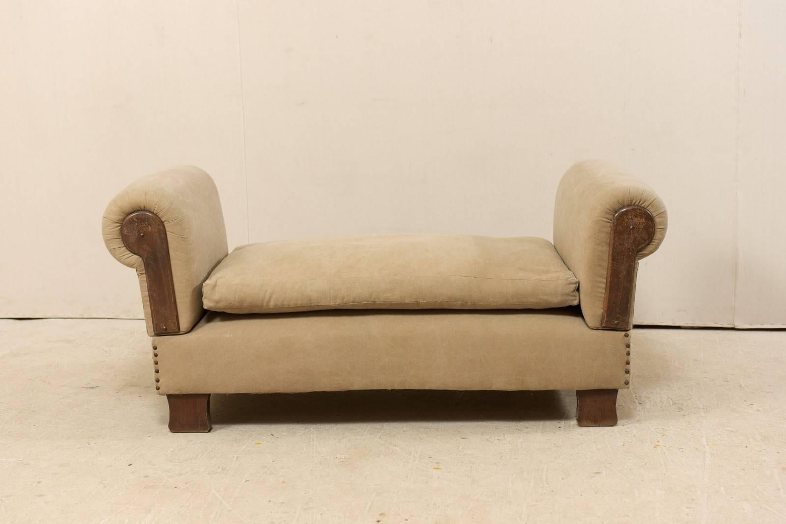 circa daybed