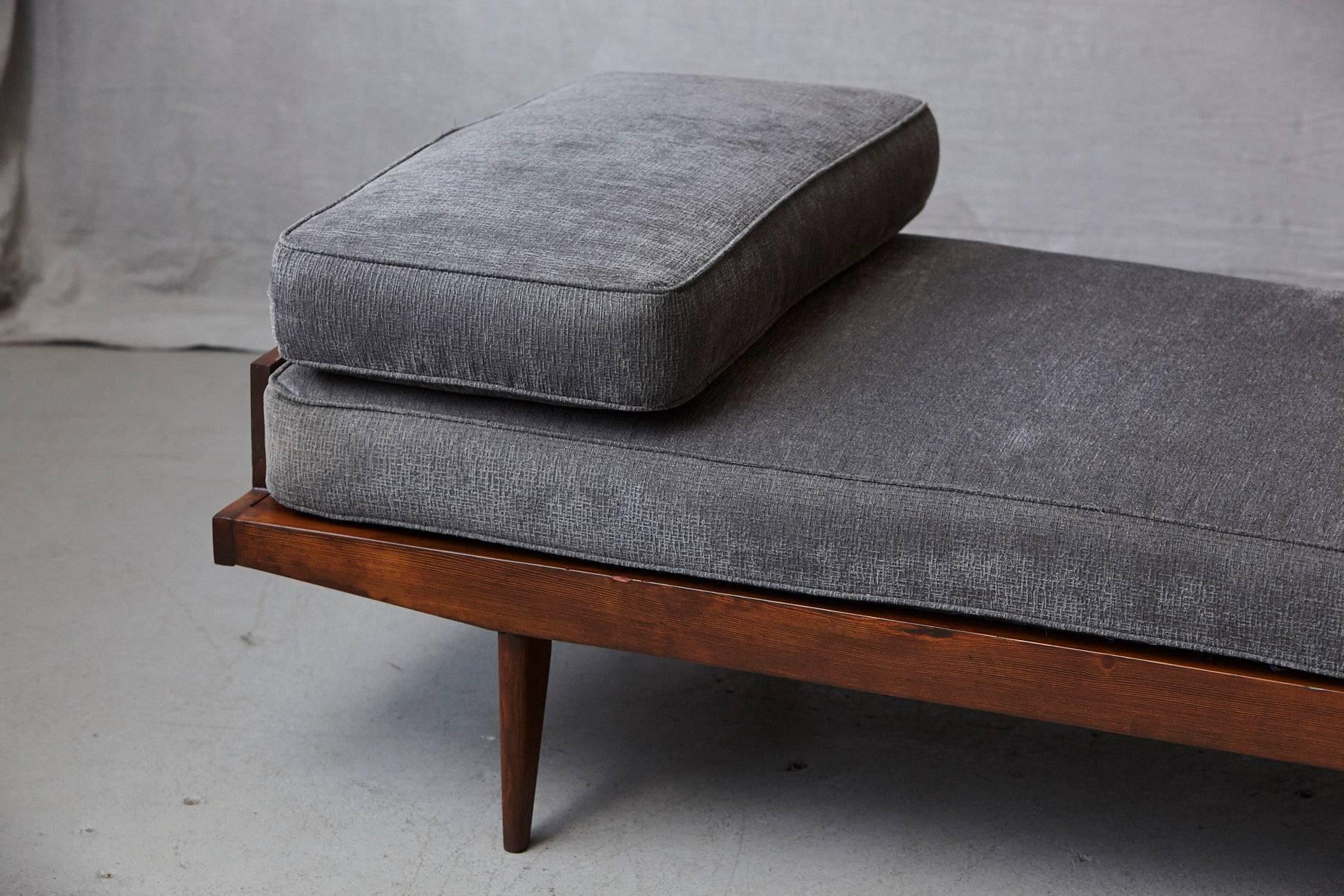 Mid-20th Century French Lit de Repos or Daybed by Melior Marchot, 1950s