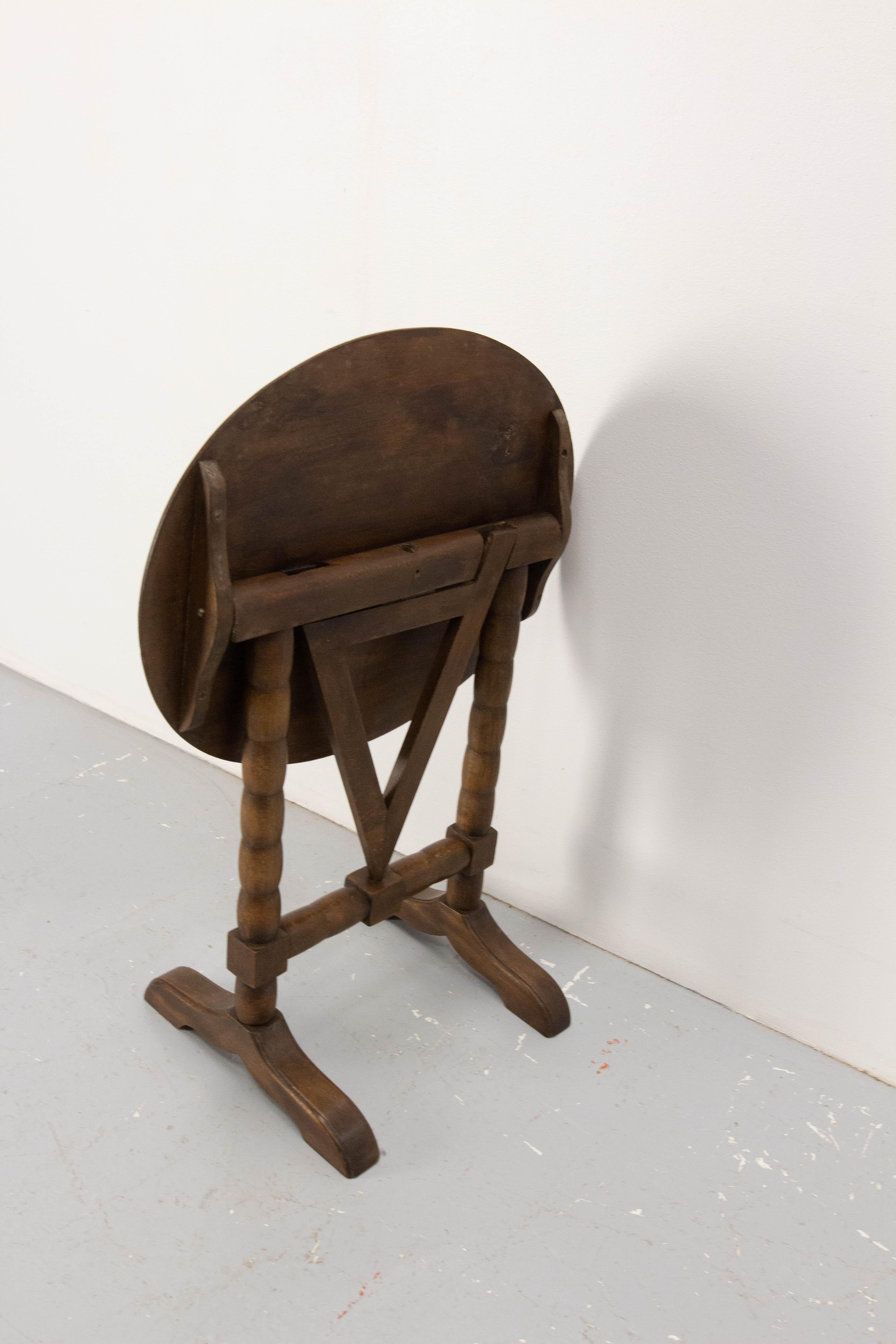 Mid-20th Century French Little Gueridon Foldable Side Table Called Winemaker's Table 19th Century