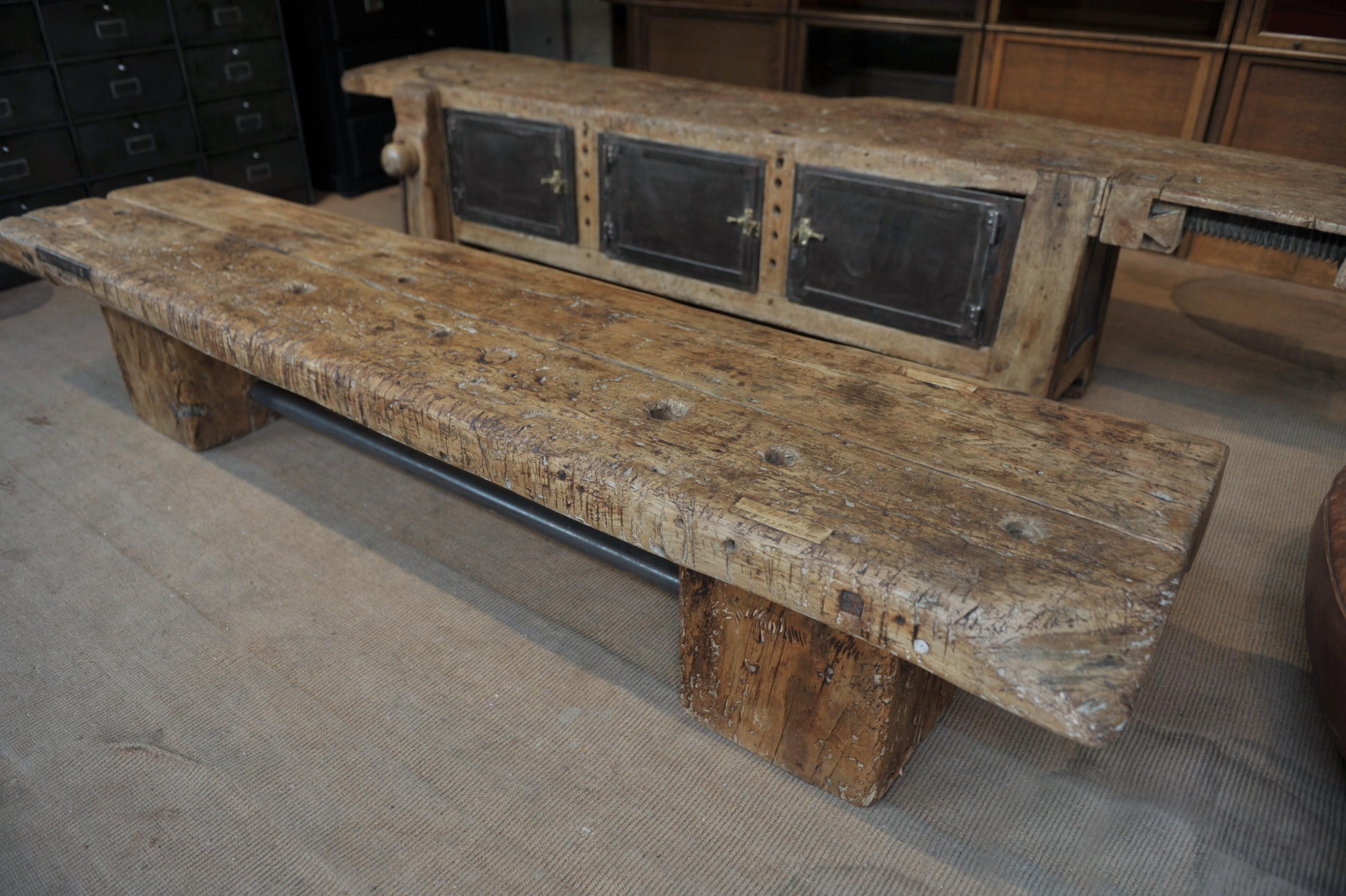 French Long Coffee Table or Bench in Pine and Iron Wood circa 1930 with Iron For Sale 1