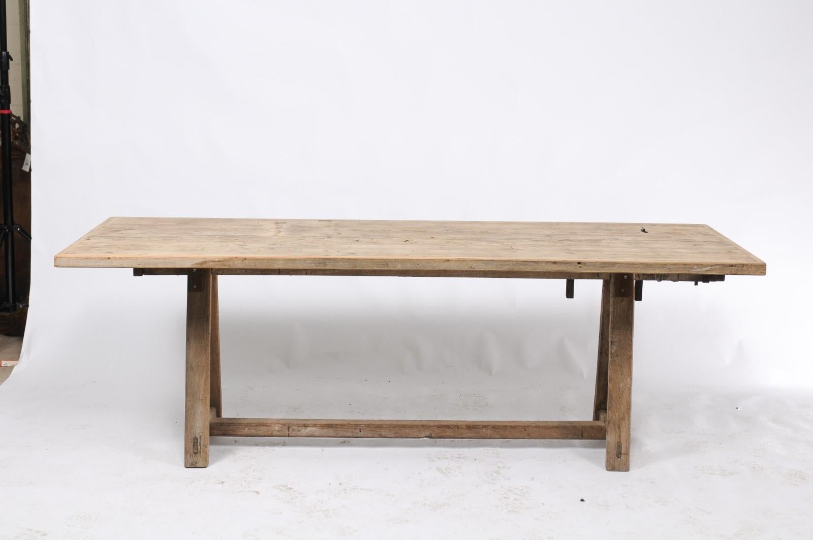 French Long Rustic Pine Établi Work Table from the 1920s with Pale Patina 7