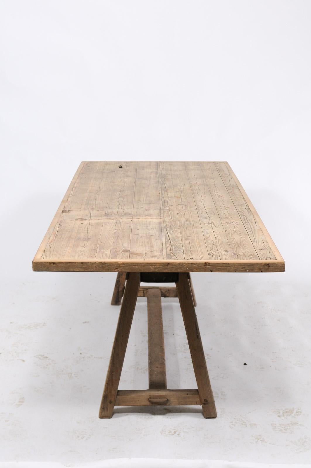 French Long Rustic Pine Établi Work Table from the 1920s with Pale Patina 5