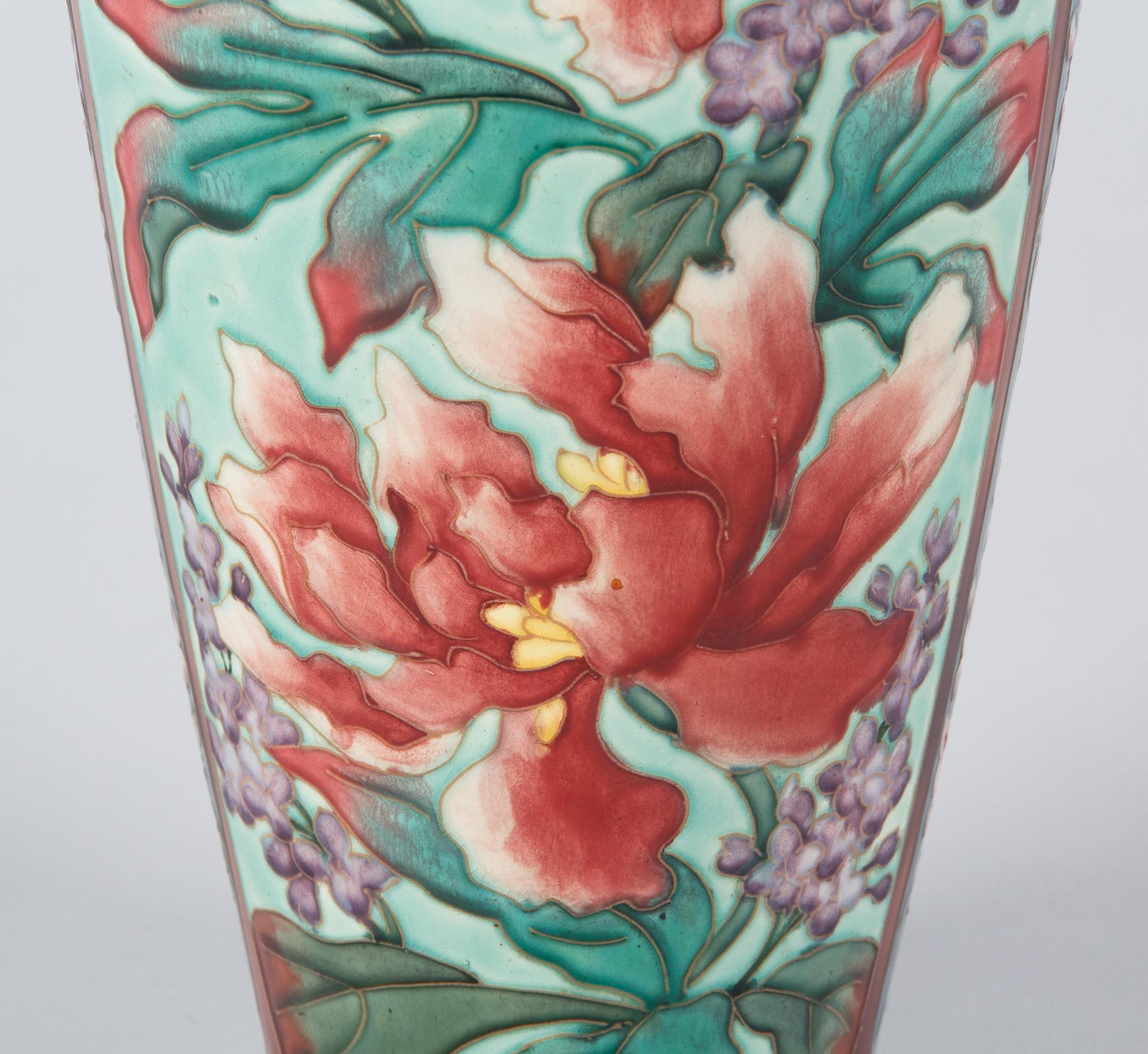 French Longchamp Majolica Ceramic Vase, 1900s 7