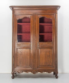 Französische Louis 15 Eschenholz-Bücheretui Vitrine-Schrank Mitte des 18. Jahrhunderts