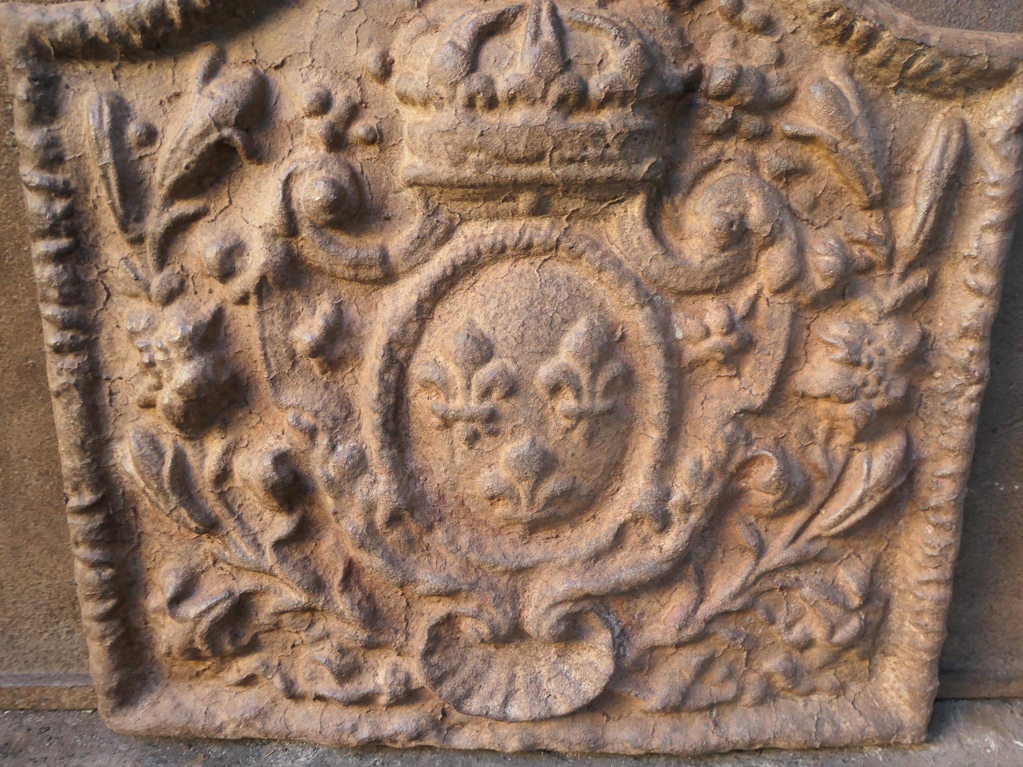 Plaque de cheminée / dosseret de style Louis Napoléon III français 'Armoiries de France en vente 2