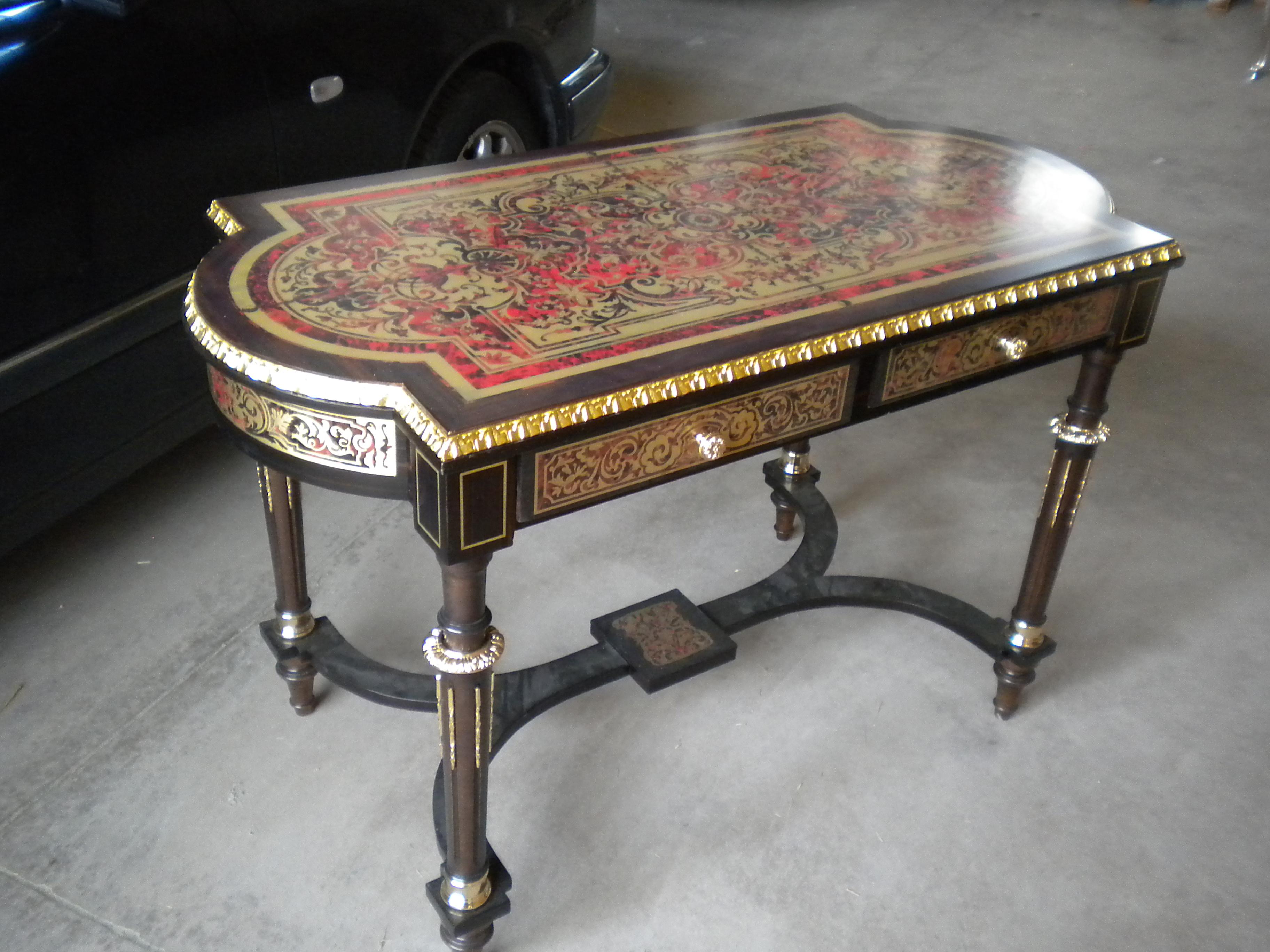 20th Century French Louis Napoleon III Style Boulle Desk with Tortoiseshell and Brass Inlay For Sale