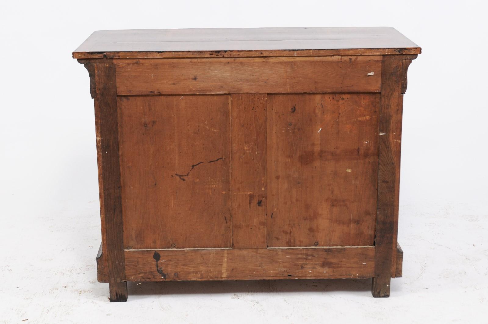 French Louis-Philippe 1850s Burled Wood Five-Drawer Commode with Bookmark Veneer In Good Condition In Atlanta, GA