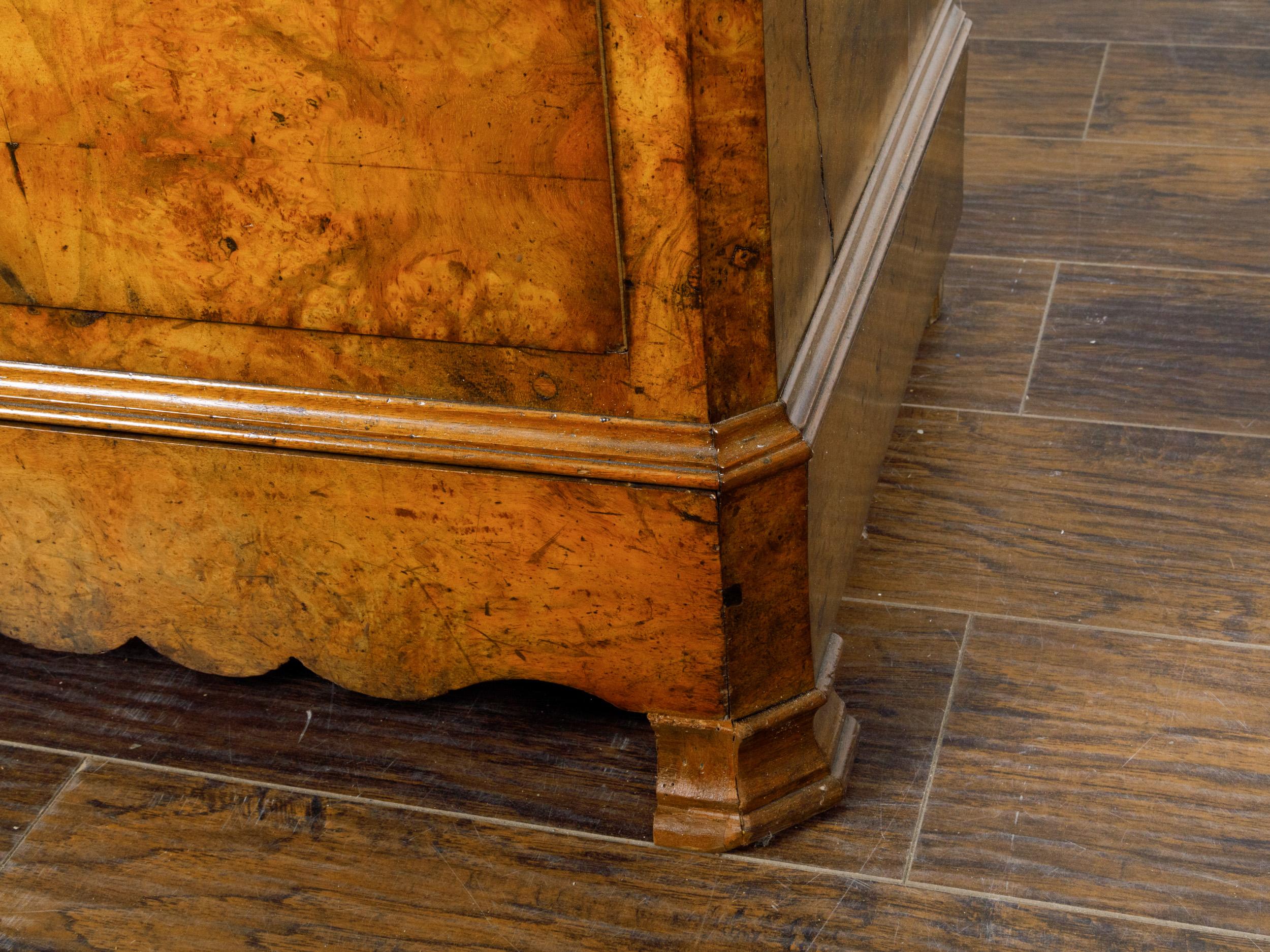 French Louis-Philippe 1850s Walnut Four-Drawer Commode with White Marble Top 5