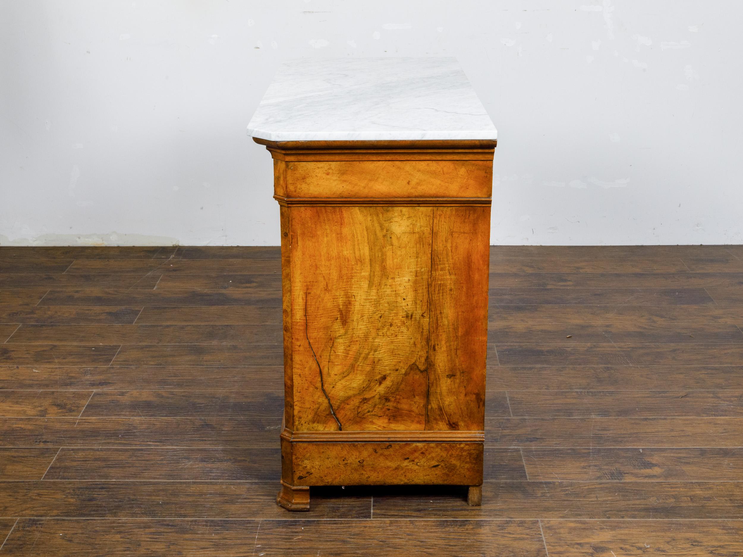 Louis Philippe French Louis-Philippe 1850s Walnut Four-Drawer Commode with White Marble Top