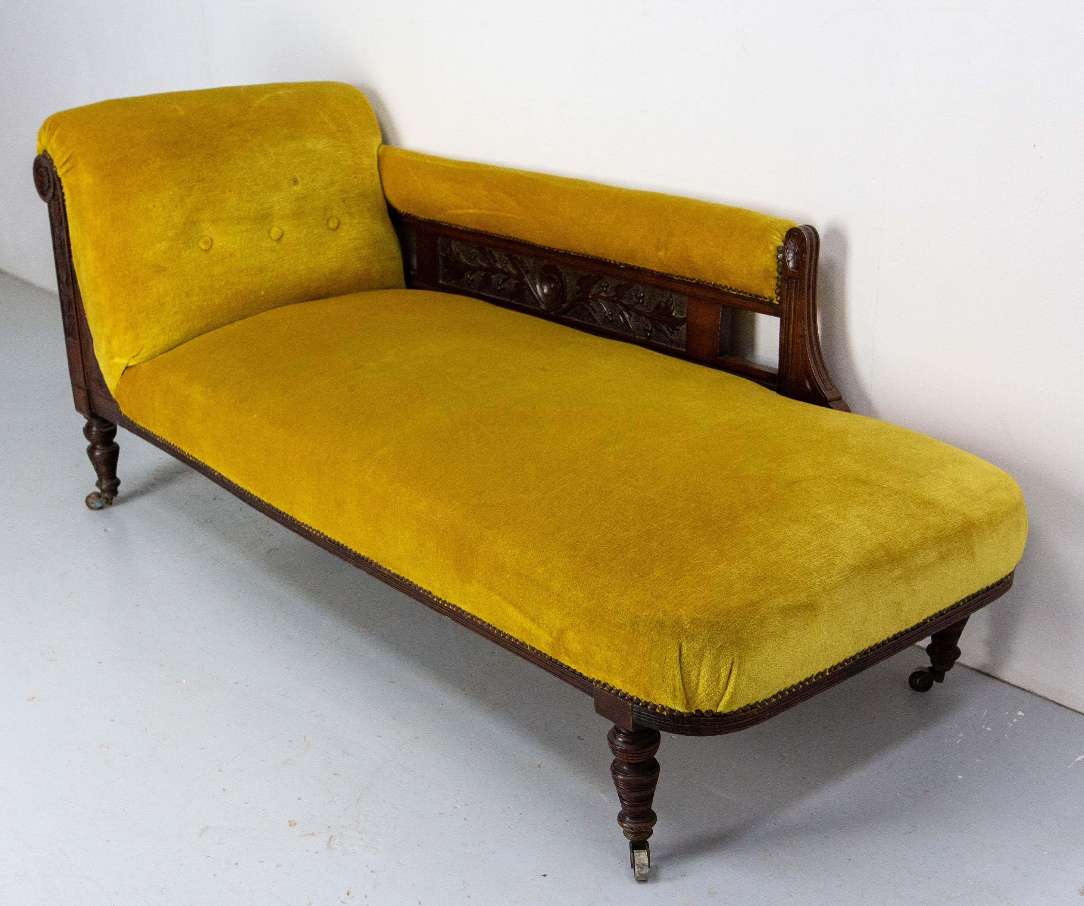 French Louis Philippe Bench Seat Wood Sofa or Banquette French 19th Midcentury In Good Condition For Sale In Labrit, Landes