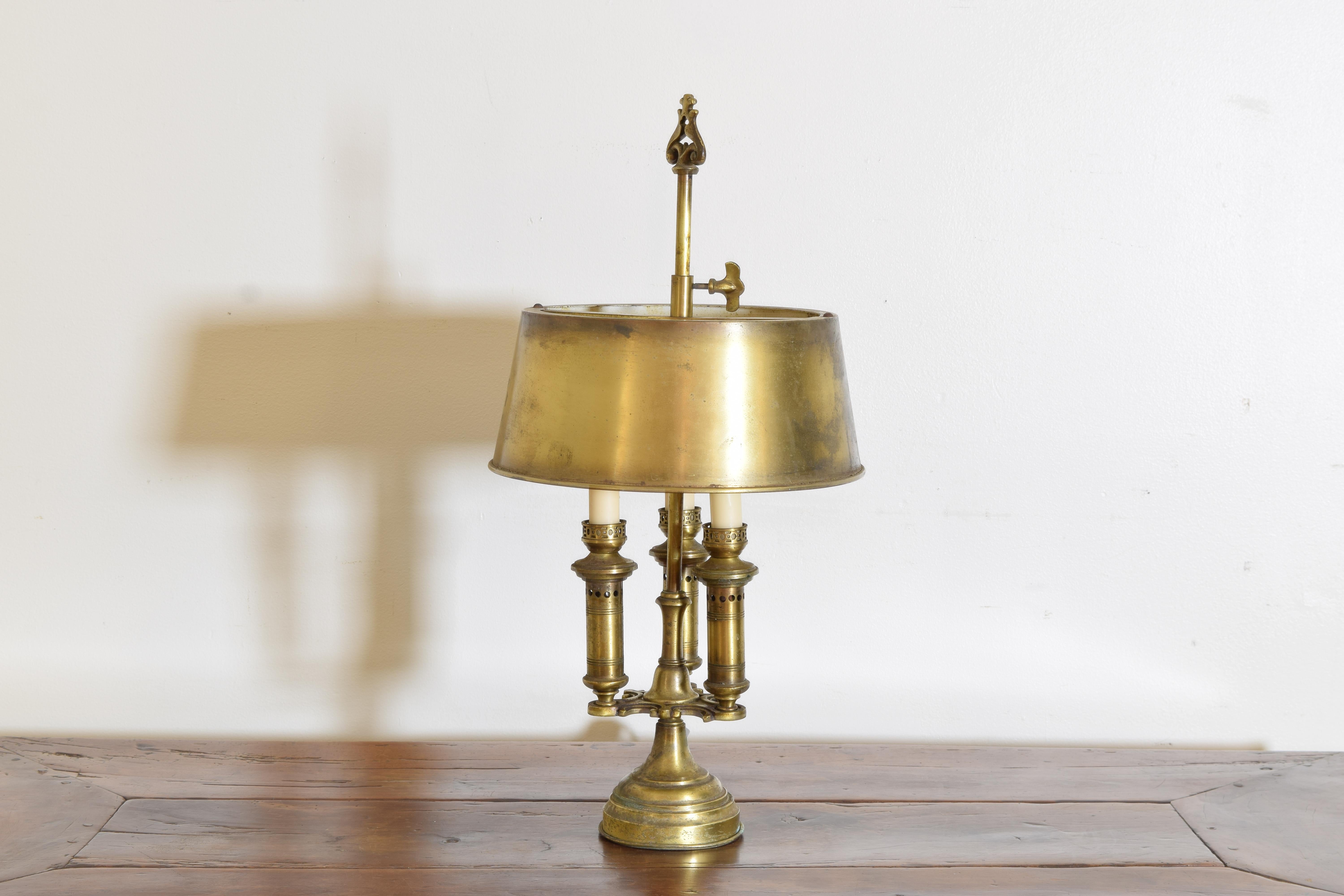 French Louis Philippe Cast Brass 3-Light Bouillotte Lamp, 2nd quarter 19th cen. In Good Condition For Sale In Atlanta, GA