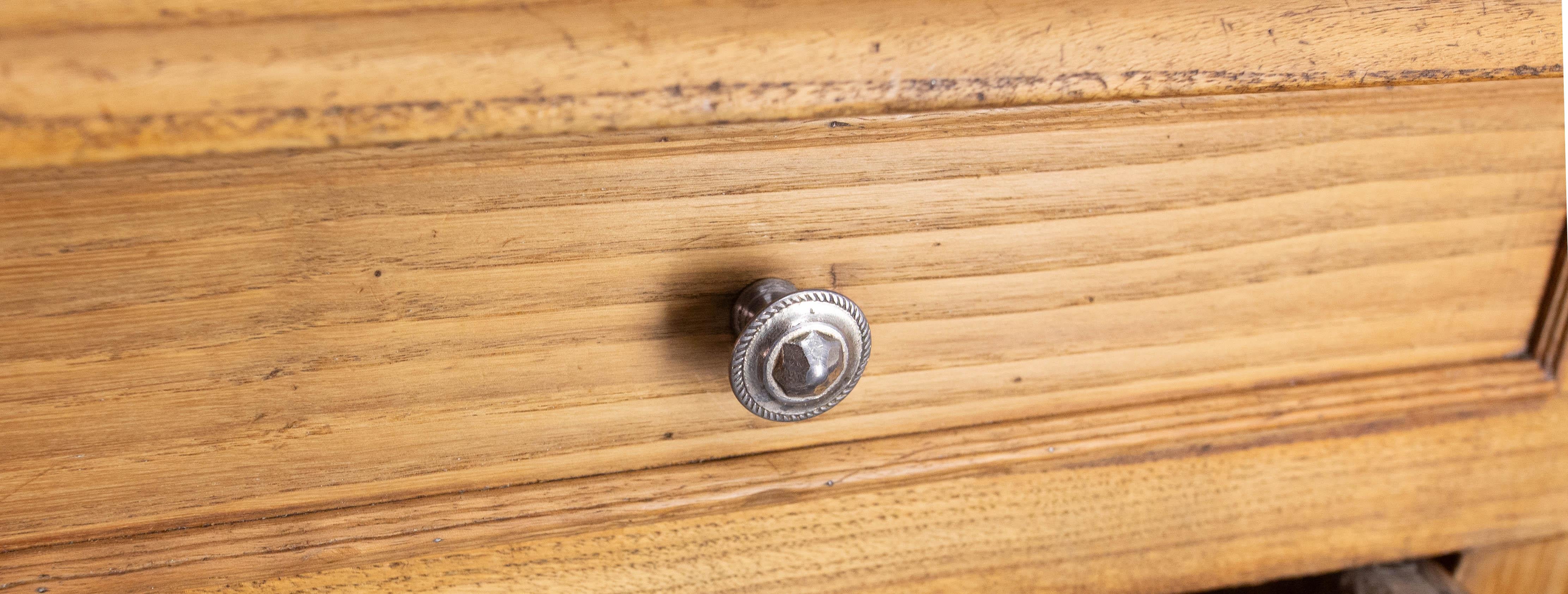 Libreria Vitrina in Castagno Louis Philippe Due Pezzi Tavola Laterale Metà del XIX C. in vendita 5