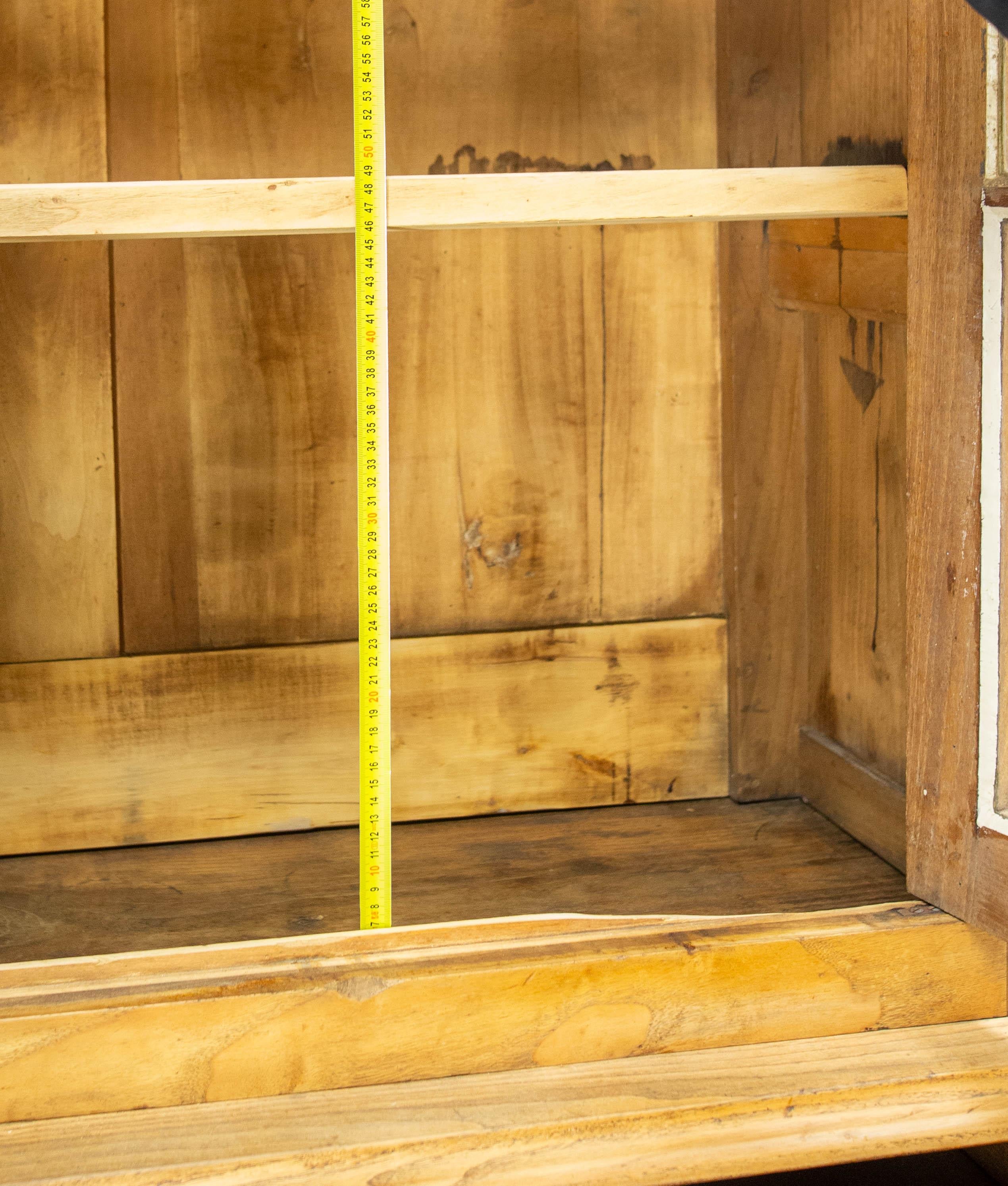 Libreria Vitrina in Castagno Louis Philippe Due Pezzi Tavola Laterale Metà del XIX C. in vendita 11