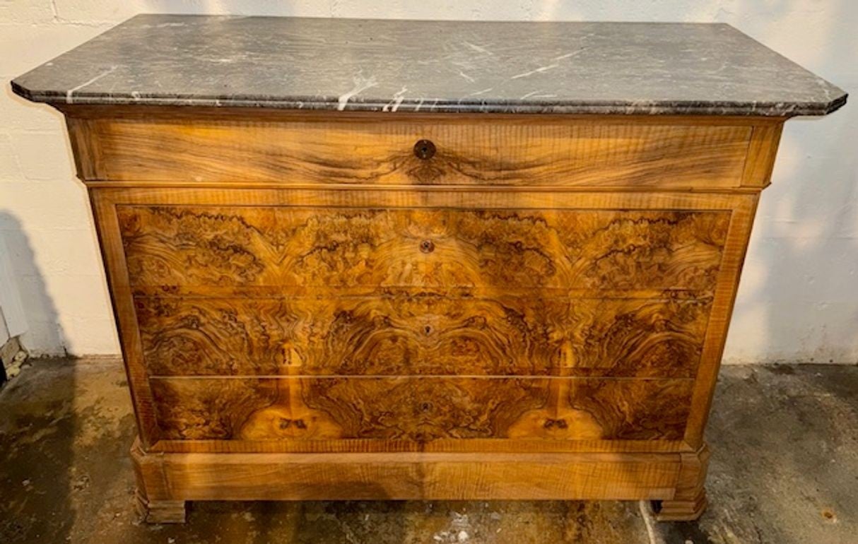 Cómoda francesa Louis Philippe en venta