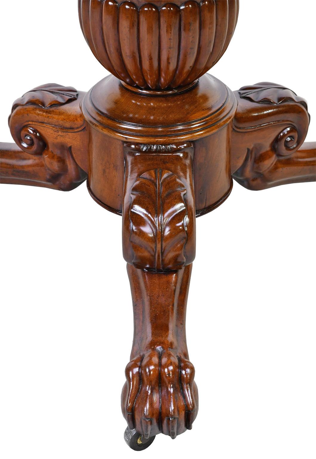 French Charles X Guéridon Pedestal Table in Mahogany with Round Marble Top 1