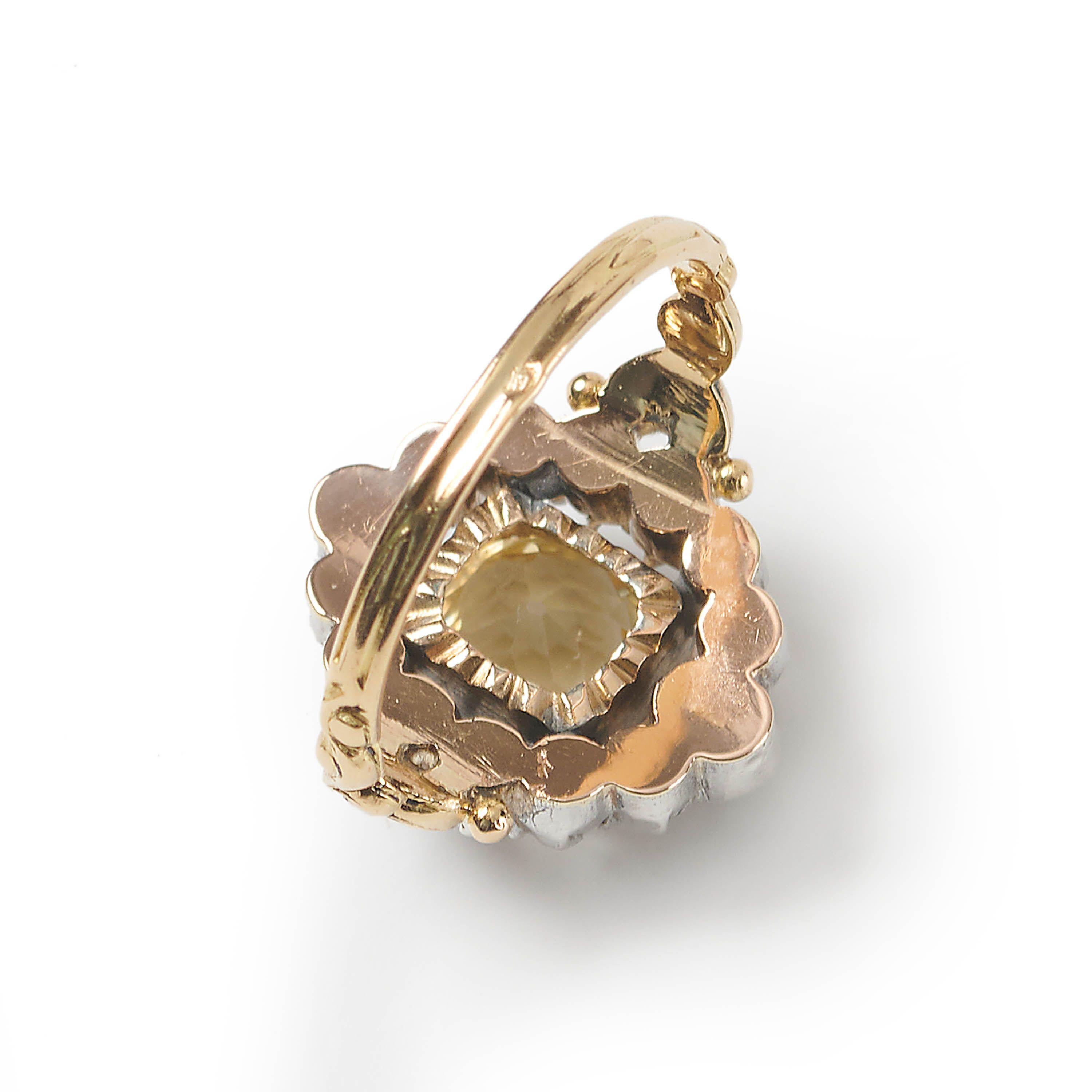 Taglio cuscino antico Anello francese Louis Philippe I con citrino, diamante, argento e oro a grappolo in vendita