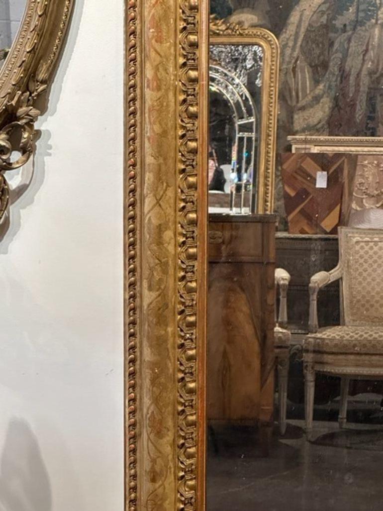 French Louis Philippe Mirror with Flowers In Good Condition In Dallas, TX