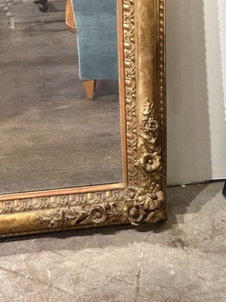 French Louis Philippe Mirror with Flowers For Sale 1