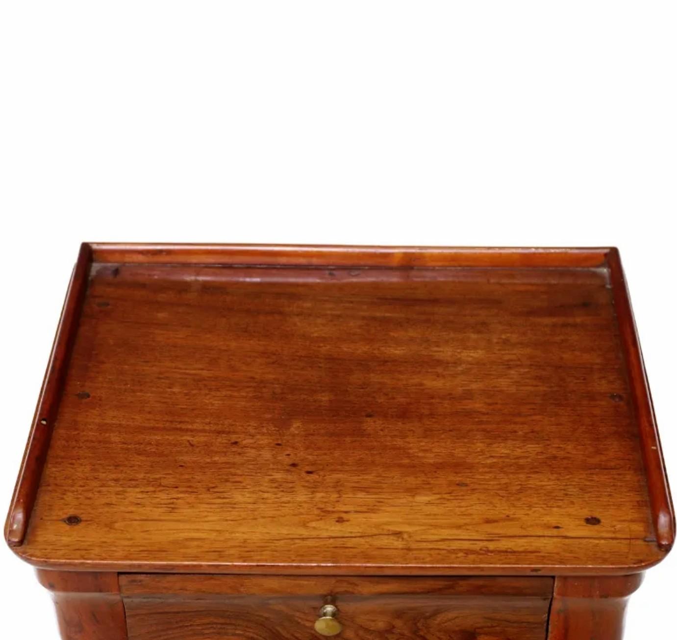 French Louis Philippe Period Antique Walnut Nightstand Cabinet For Sale 1