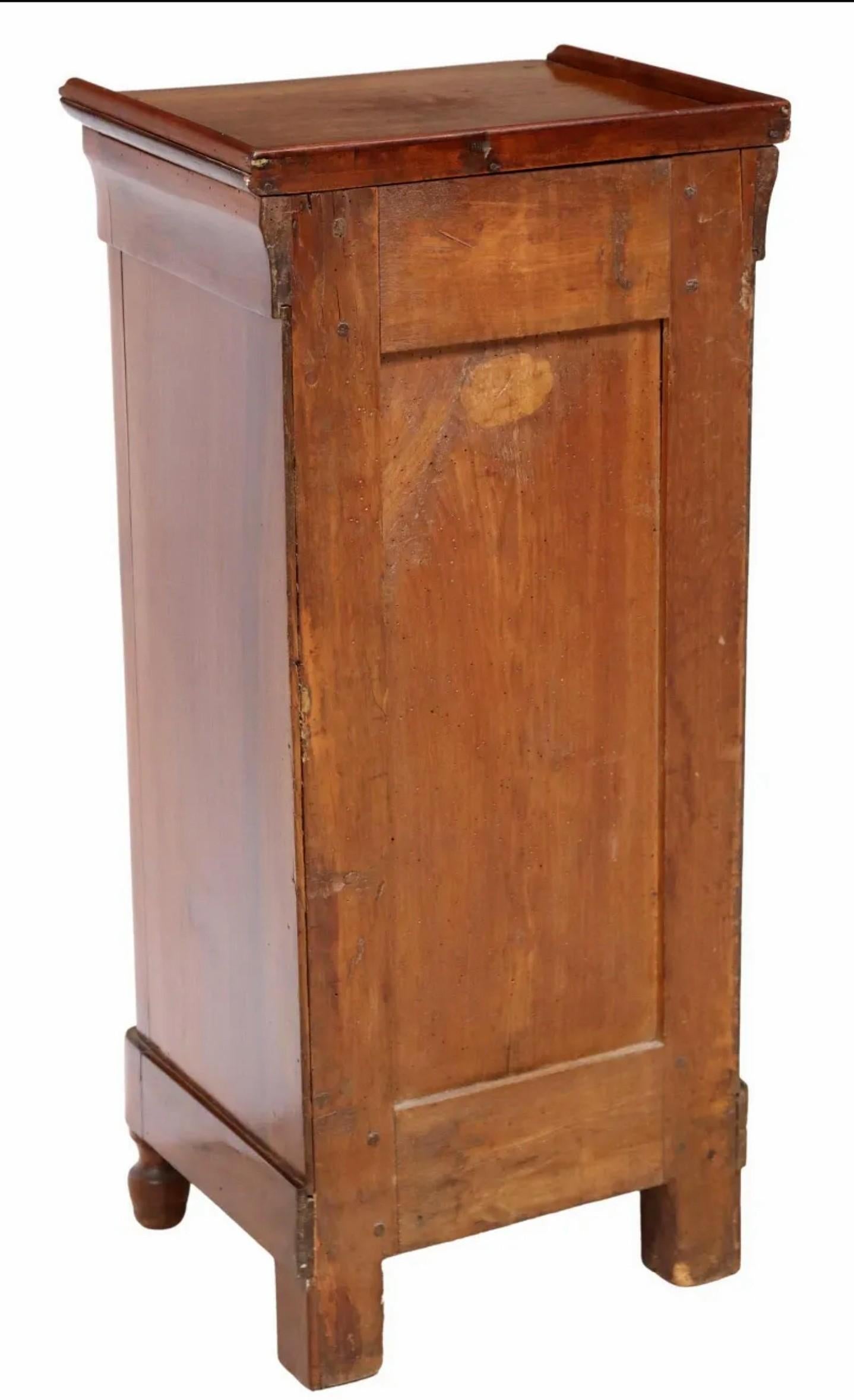 French Louis Philippe Period Antique Walnut Nightstand Cabinet For Sale 2