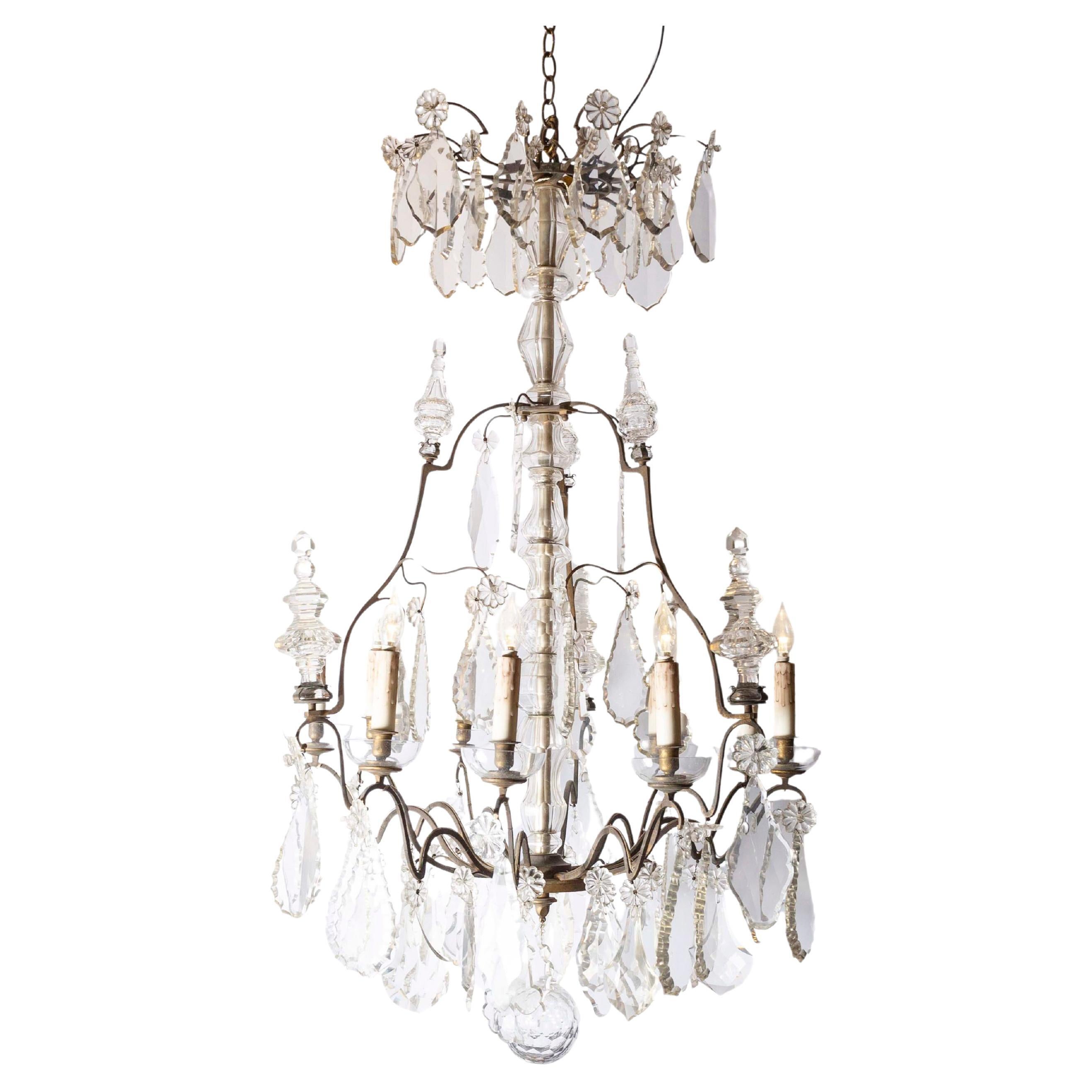 Araña francesa de cristal y hierro de nueve luces del periodo Louis Philippe, hacia 1840