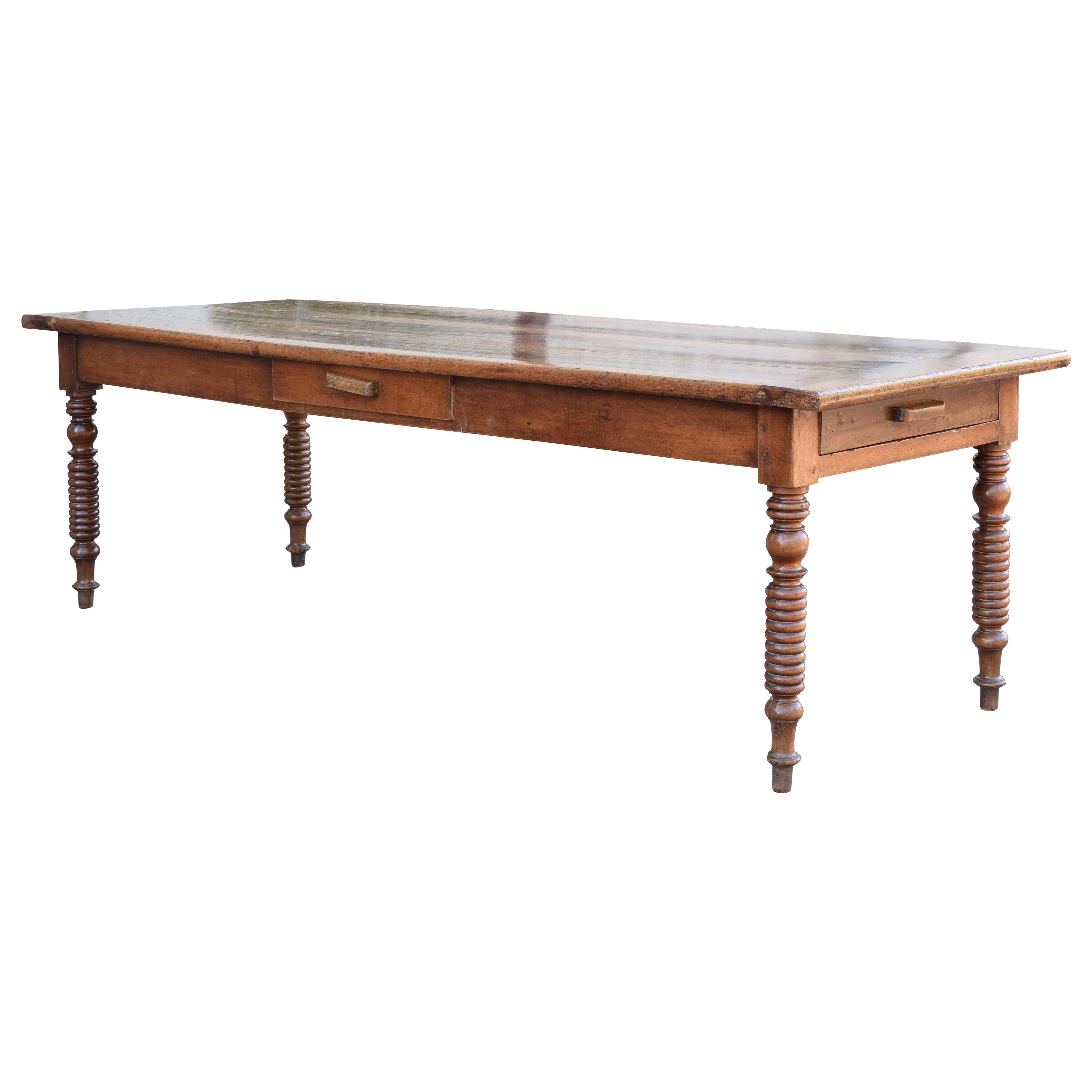 Mesa de cocina de granja francesa de 2 cajones de nogal de la época Louis Philippe, ca. 1835 en venta