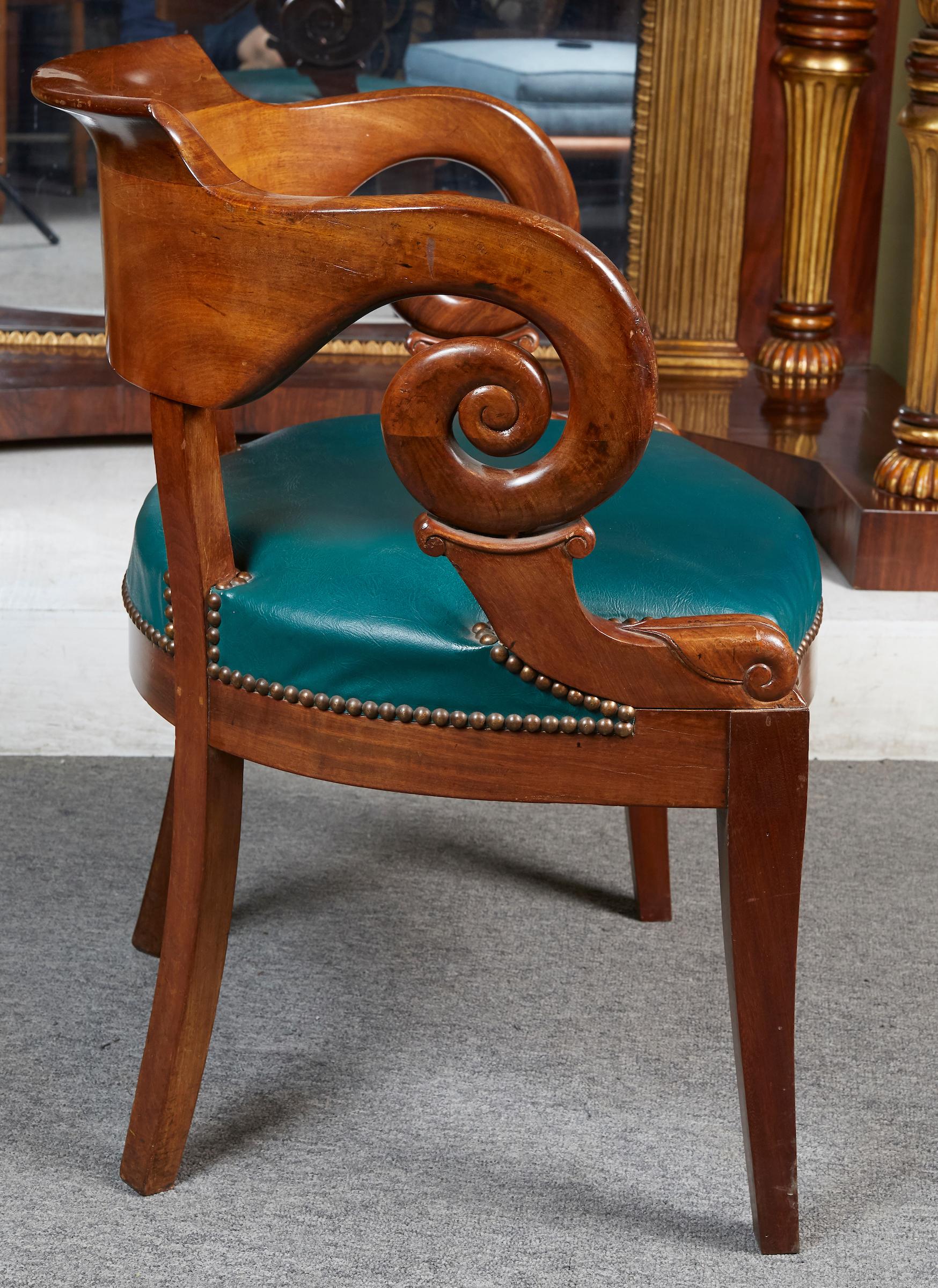 Mid-19th Century French Louis Philippe Period Walnut Desk Chair or Desk Chair