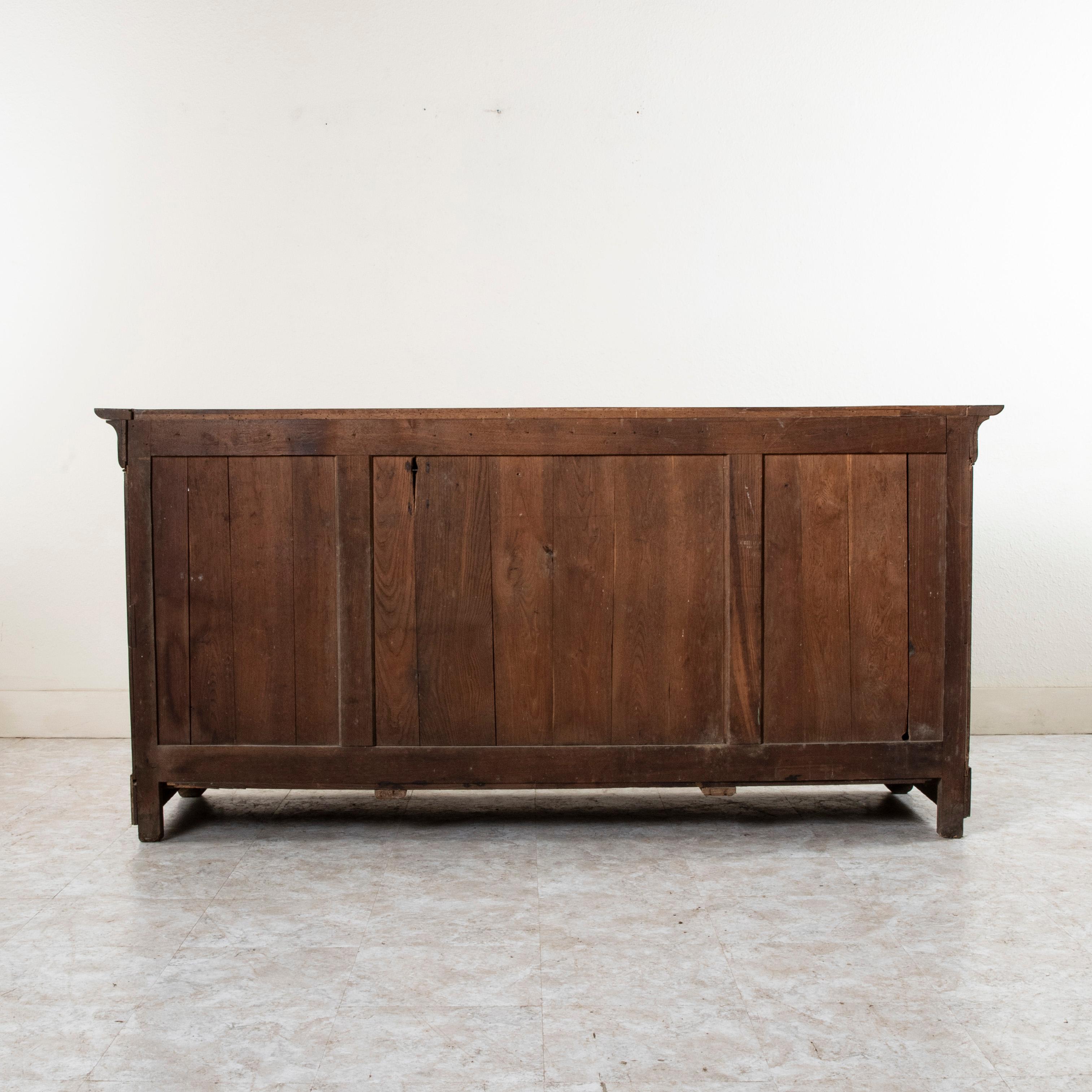 French Louis Philippe Period Walnut Enfilade, Sideboard, Buffet with Four Doors For Sale 1