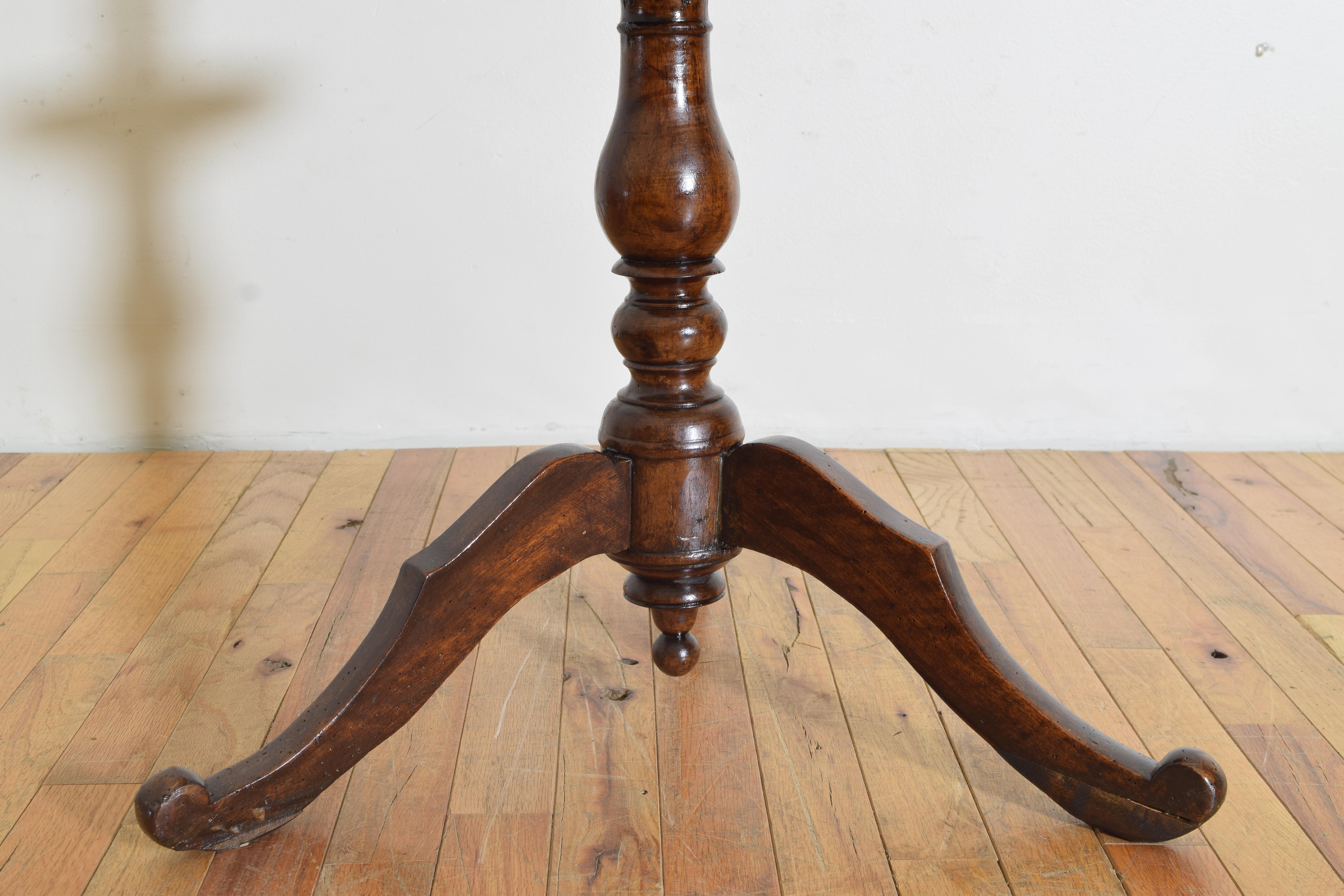 French Louis Philippe Period Walnut Side or Work Table, 2nd Quarter 19th Century 2