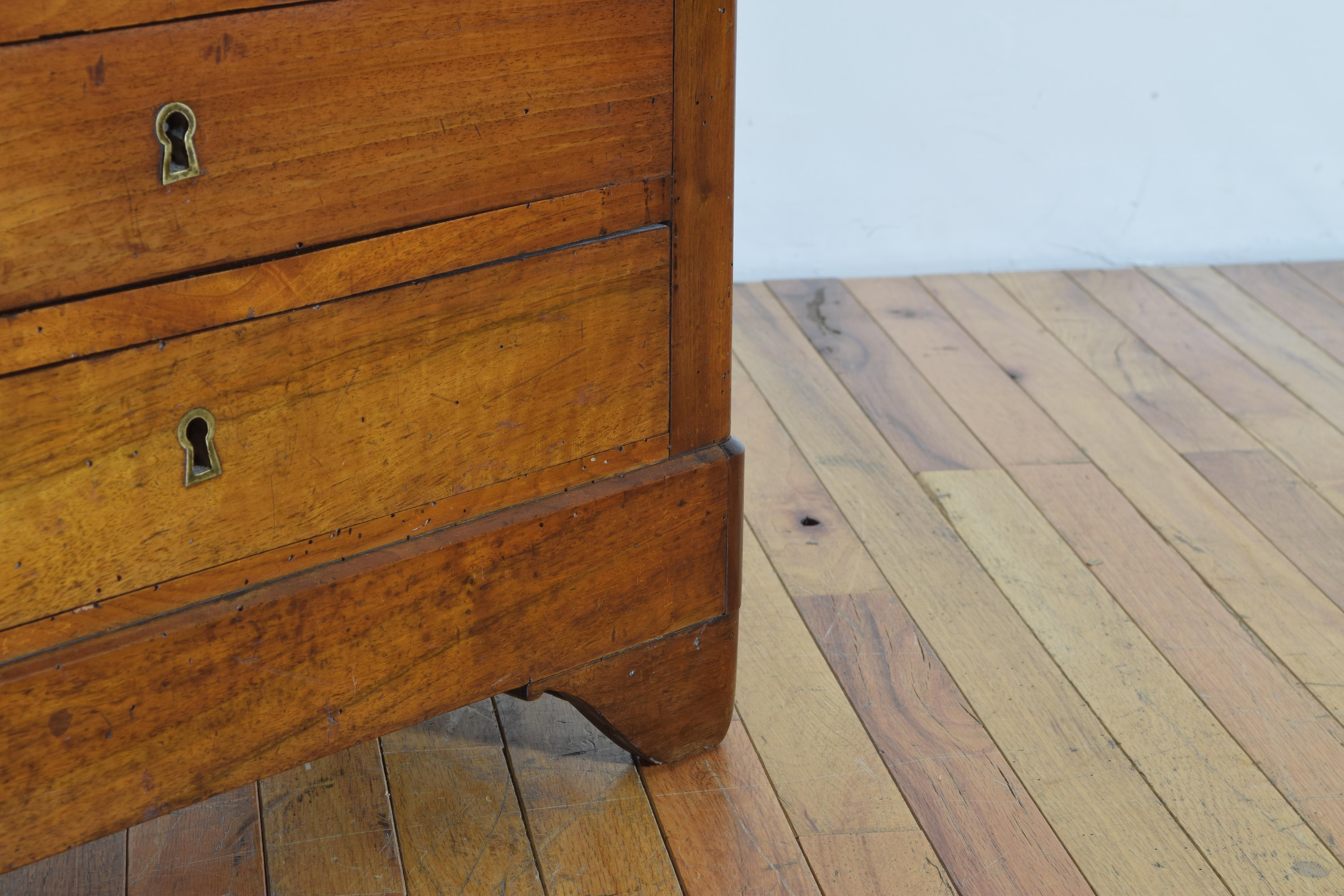 French Louis Philippe Petite Walnut & Marble Top 5-Drawer Commode, circa 1840 4